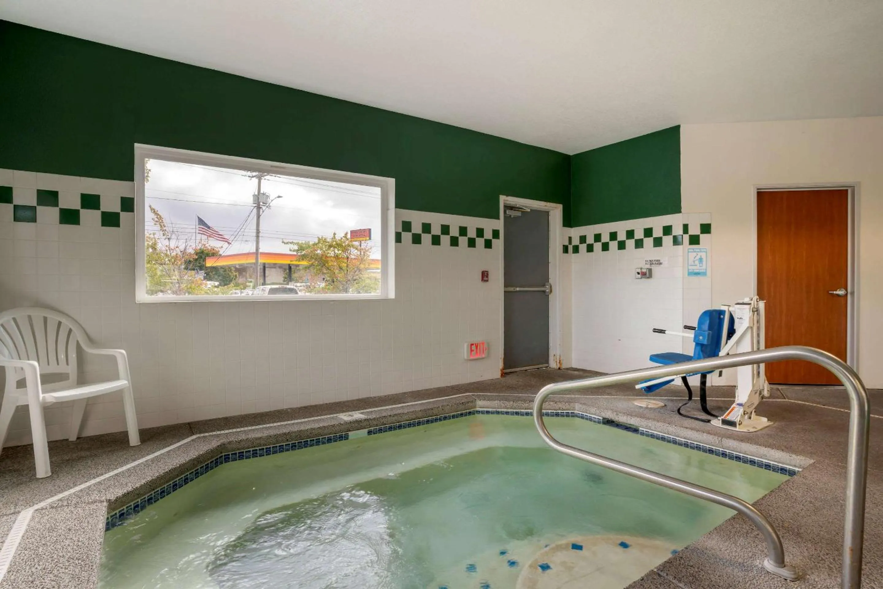 Activities in Comfort Inn & Suites Salem Northeast