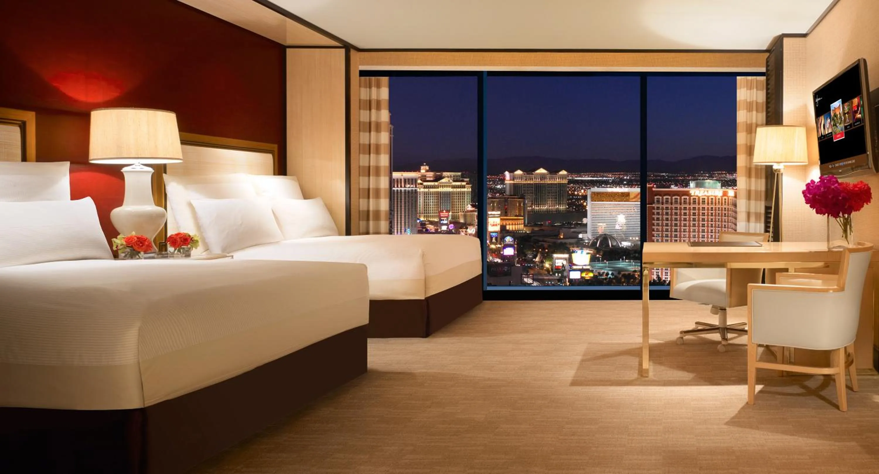View (from property/room), Bed in Wynn Las Vegas