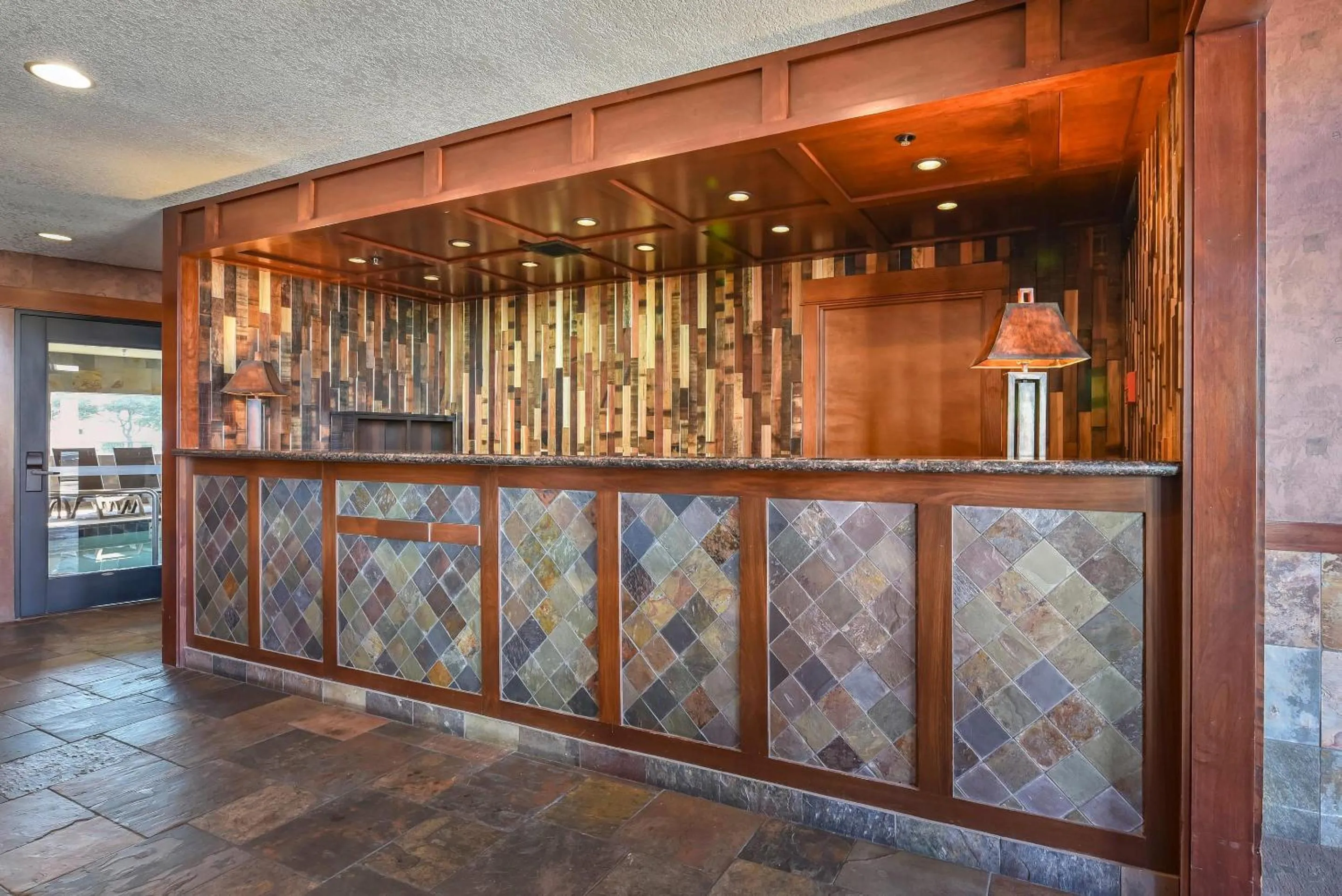 Lobby or reception in Kathryn Riverfront Inn, an Ascend Collection Hotel