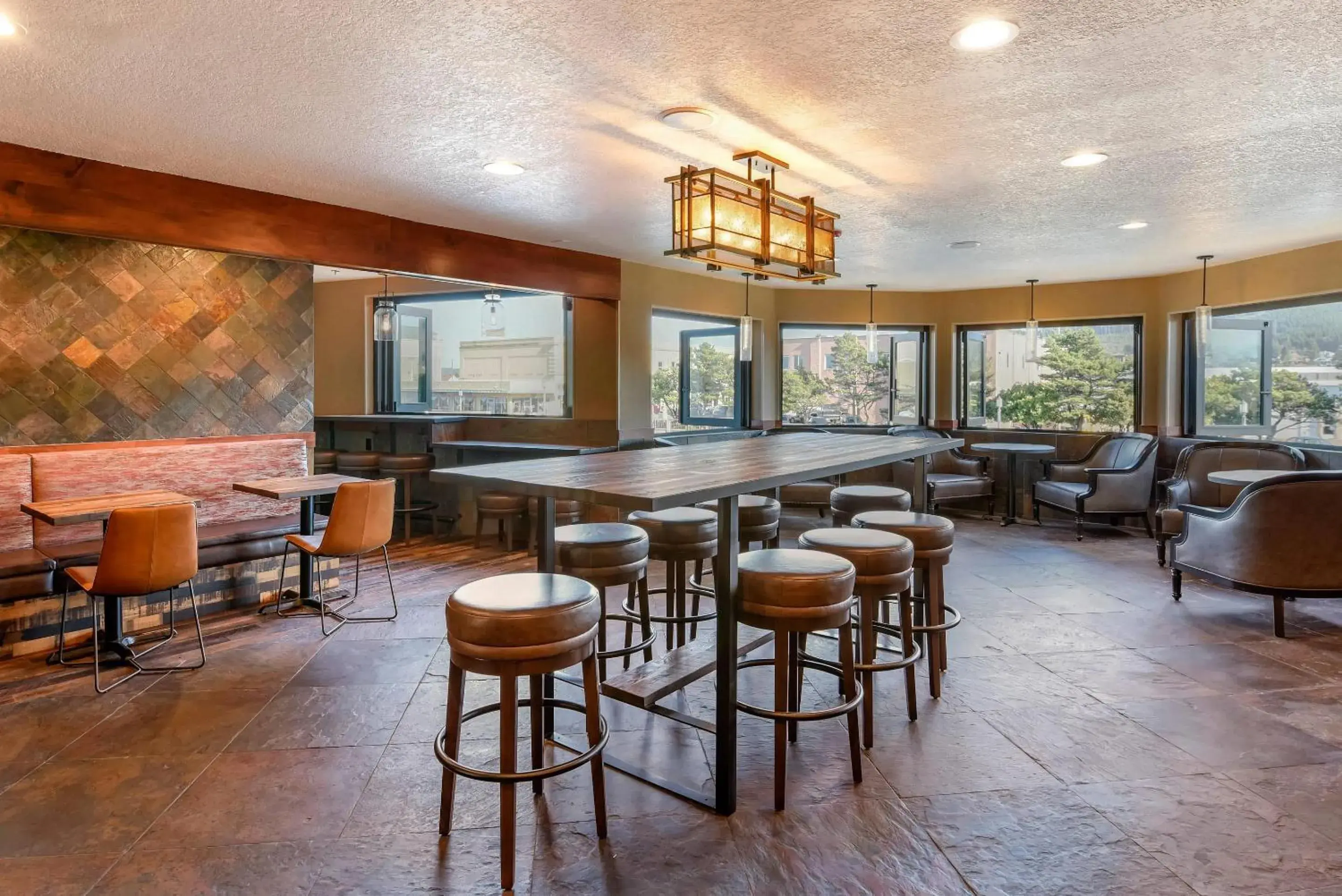 Breakfast in Kathryn Riverfront Inn, an Ascend Collection Hotel Breakfast in Kathryn Riverfront Inn, an Ascend Collection Hotel