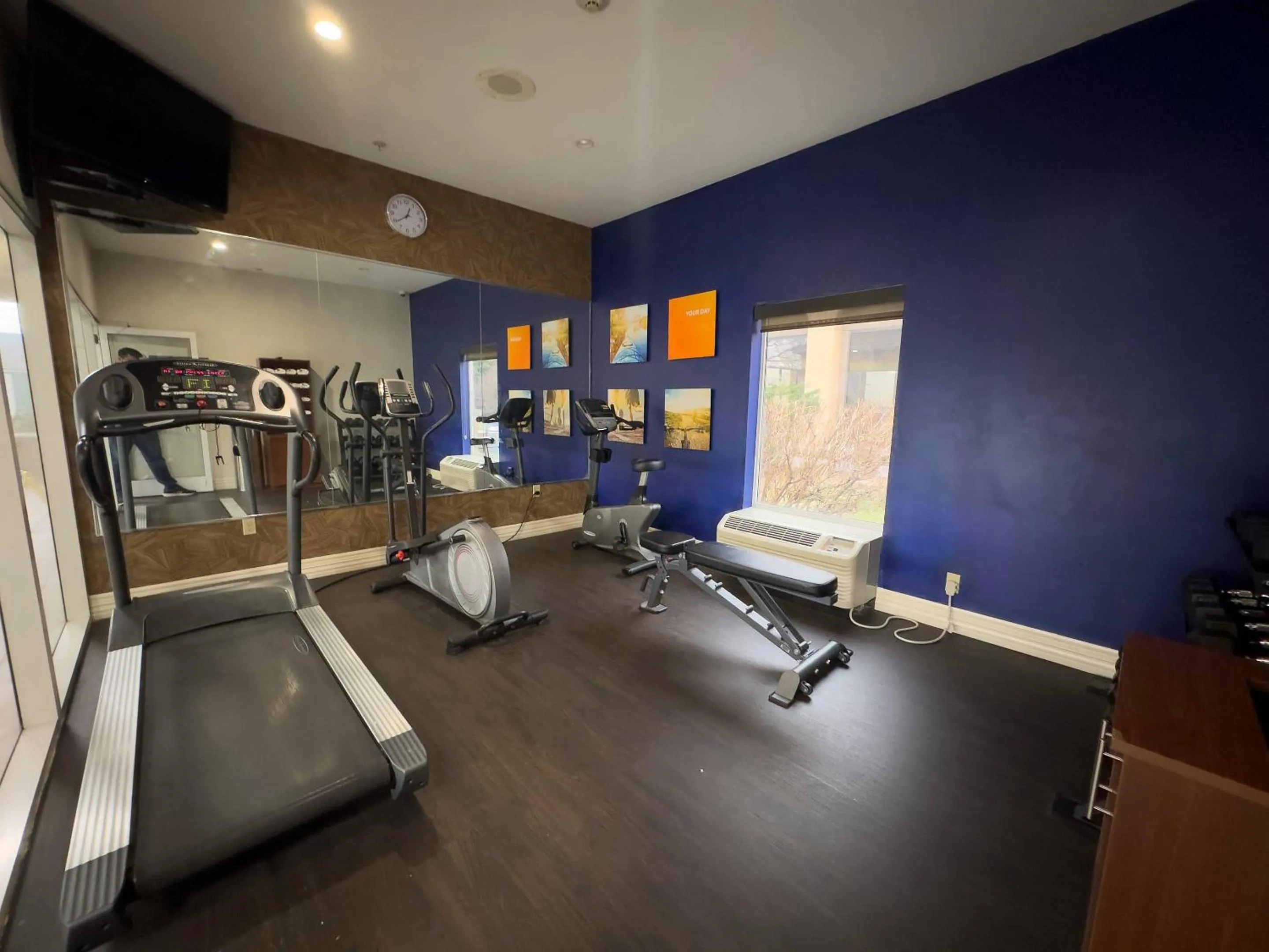 Fitness centre/facilities in Comfort Suites Scranton near Montage Mountain