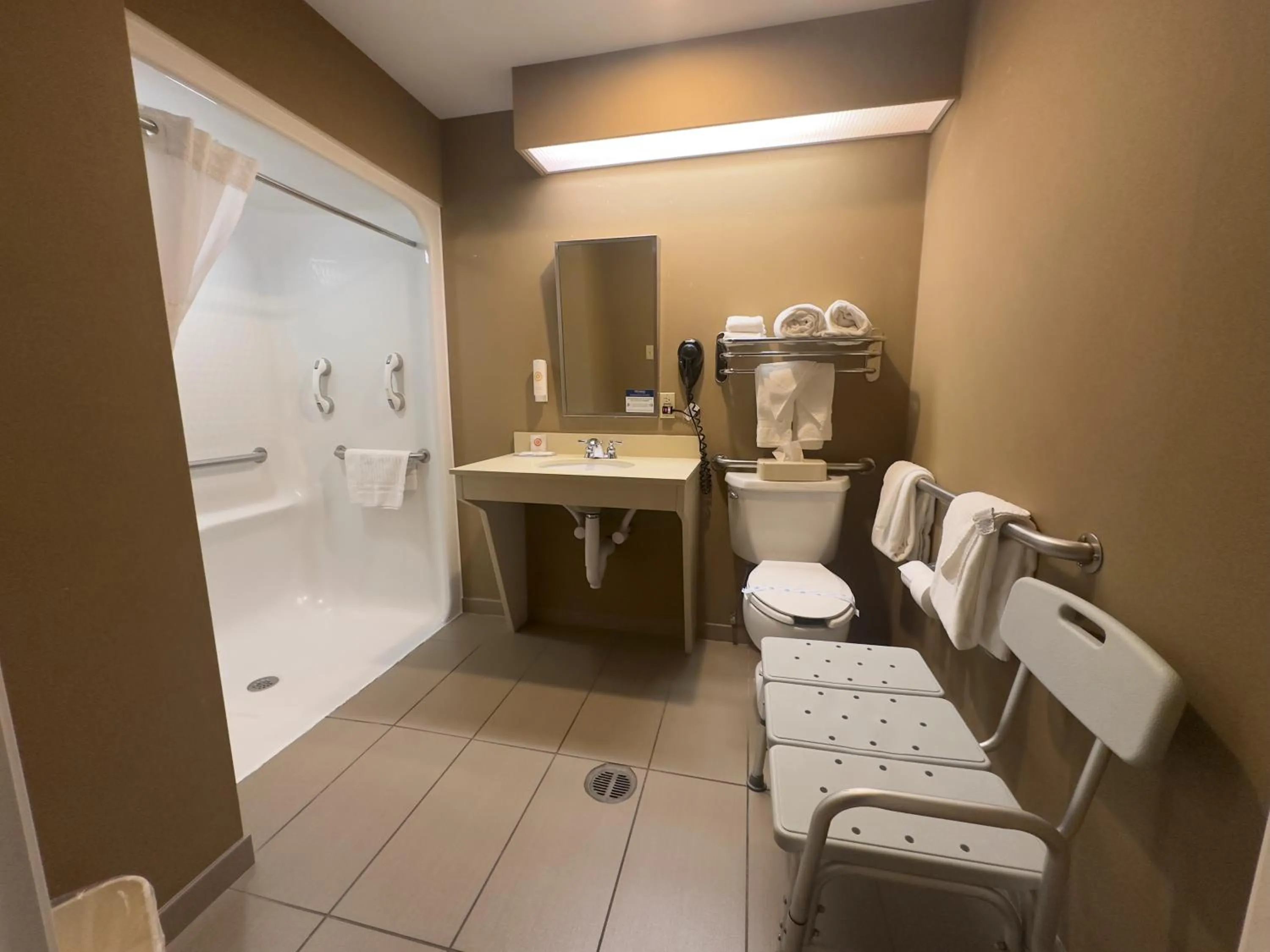 Bathroom in Comfort Suites Scranton near Montage Mountain