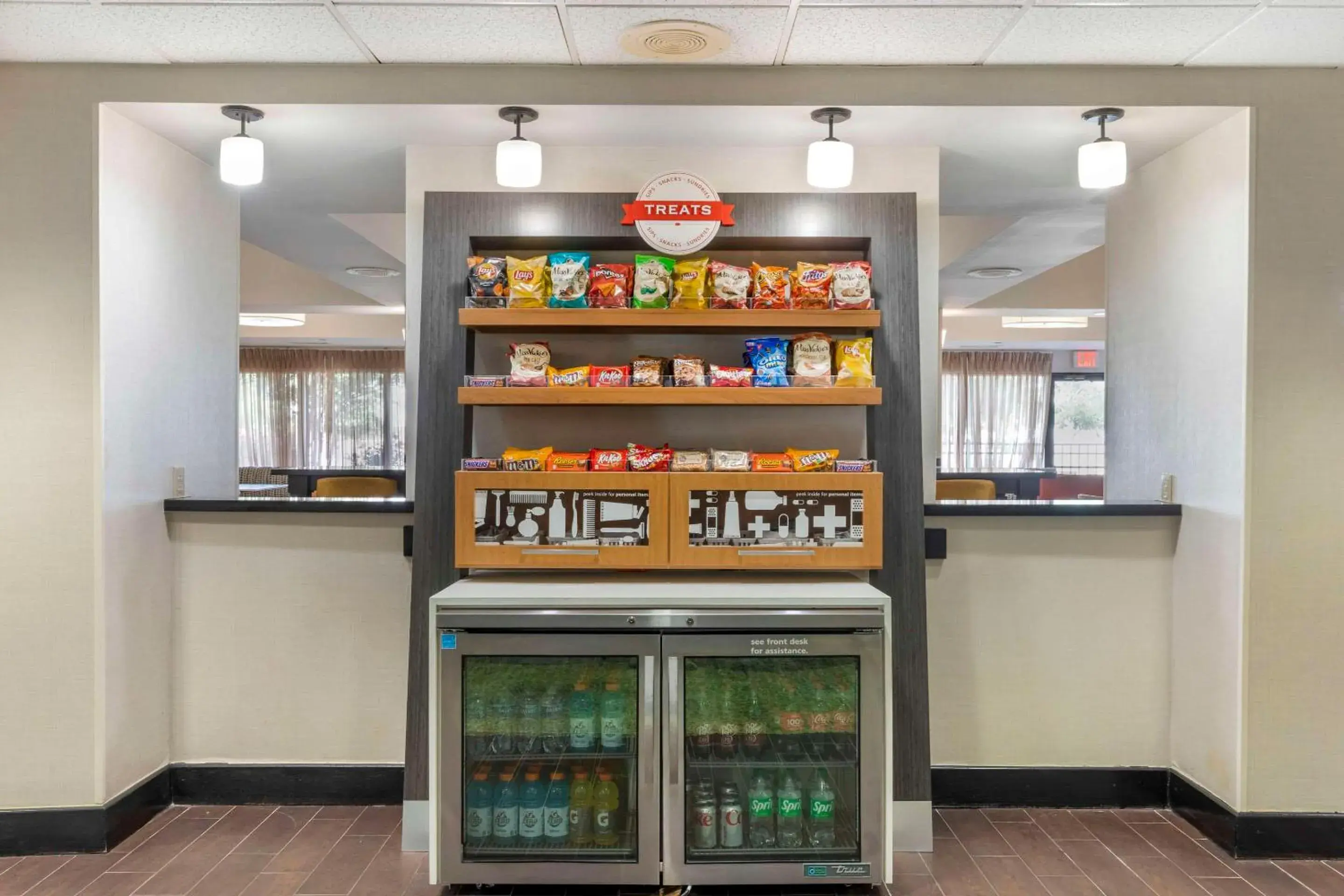 Food and drinks in Comfort Inn Plano-Dallas Food and drinks in Comfort Inn Plano-Dallas