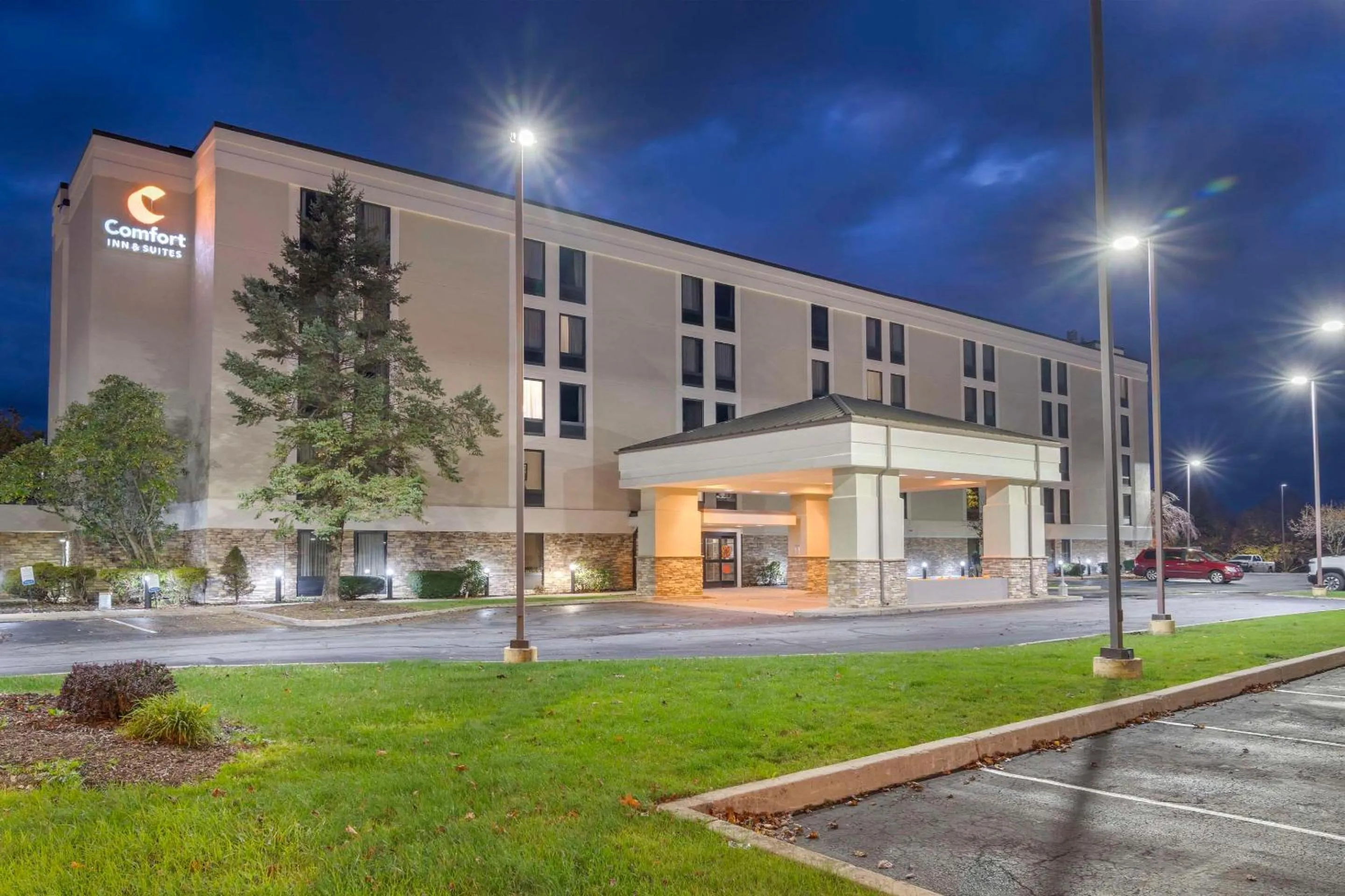 Property building in Comfort Inn & Suites
