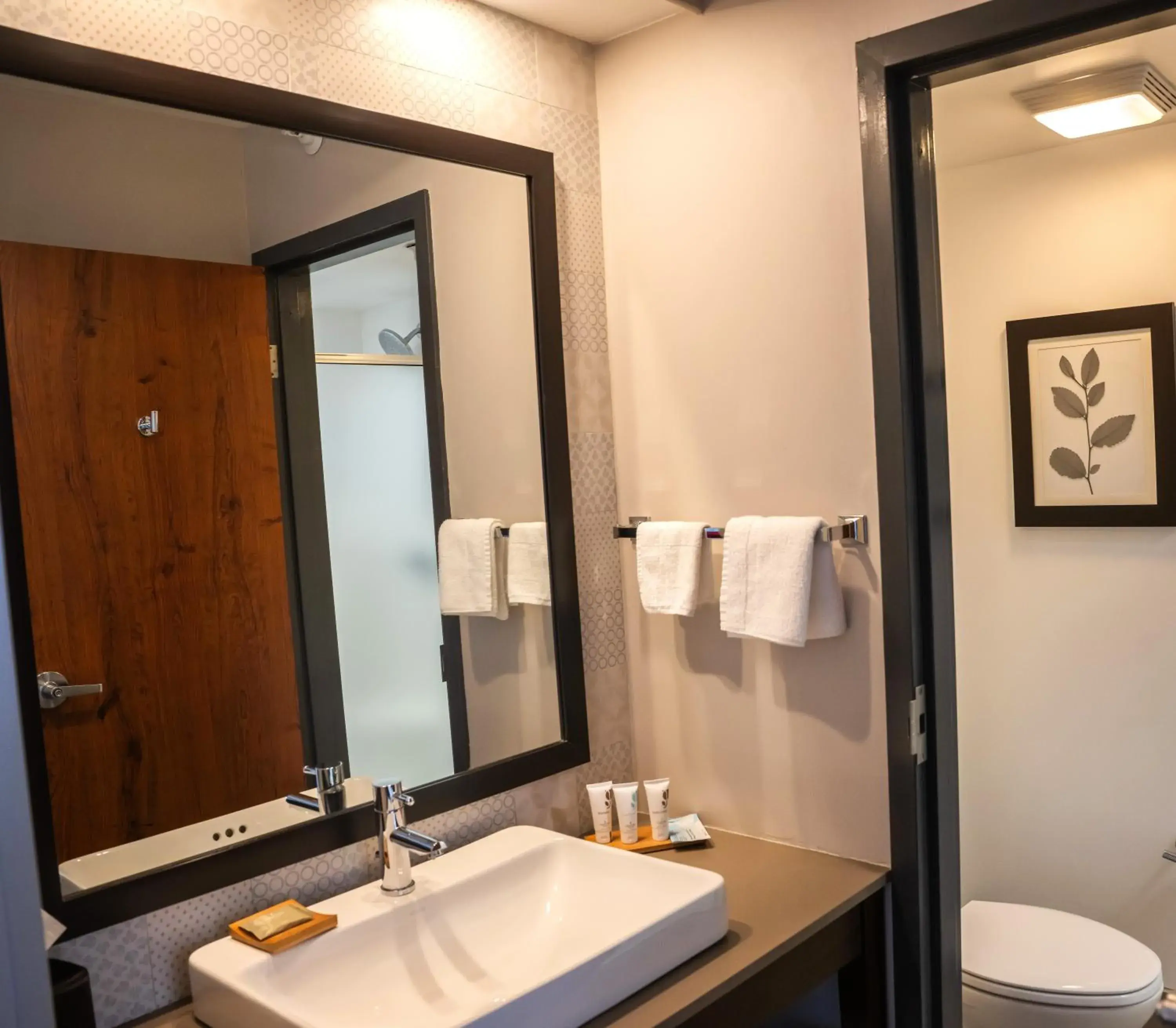 Studio King Suite - NOn-Smoking in Country Inn & Suites by Radisson, Erie, PA Studio King Suite - NOn-Smoking in Country Inn & Suites by Radisson, Erie, PA