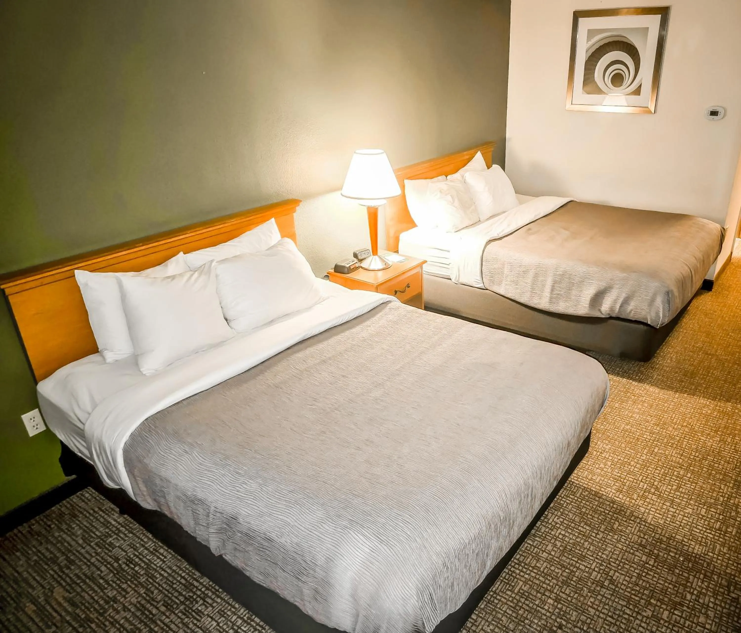 Bedroom, Bed in Quality Inn Selinsgrove