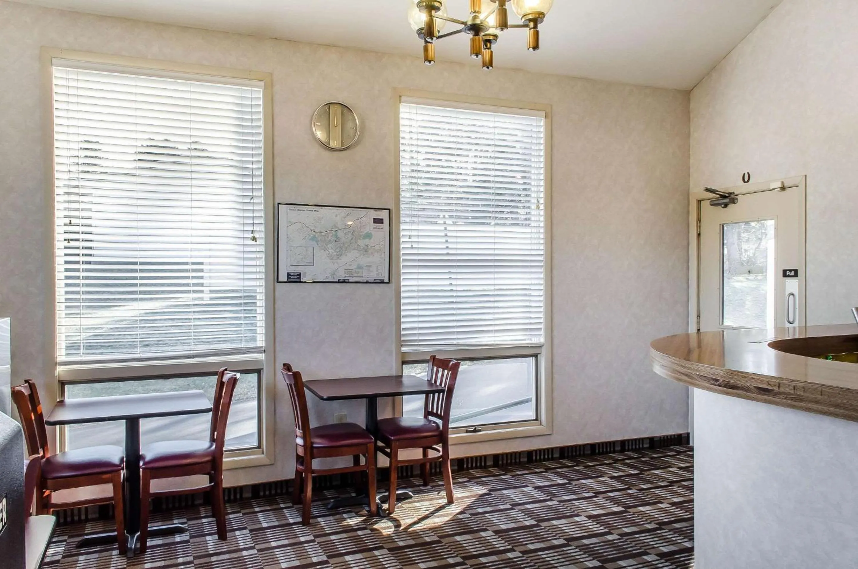 Lobby or reception in Rodeway Inn State College - near University