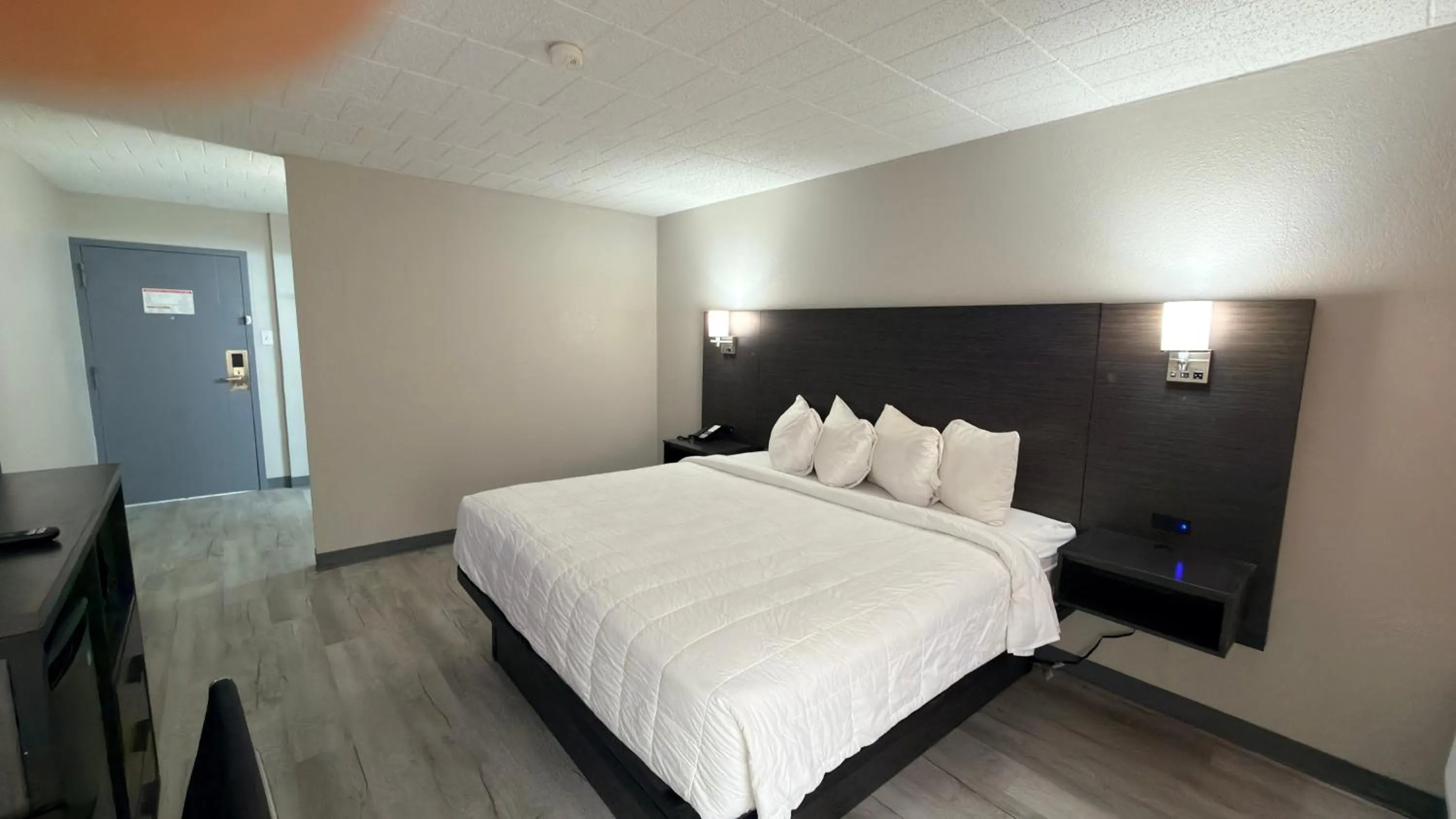 Bed in Ramada by Wyndham New Kensington