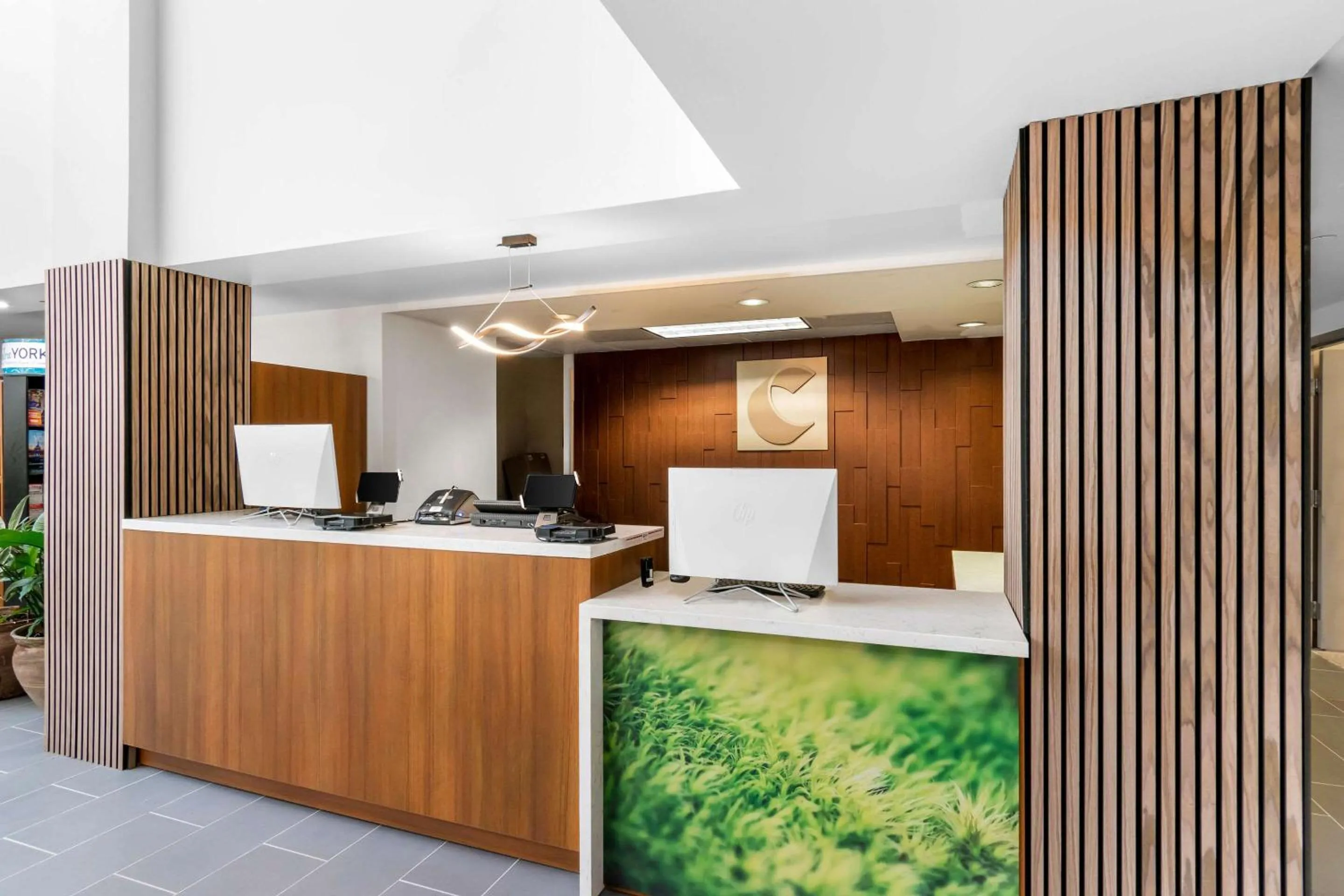 Lobby or reception in Comfort Inn & Suites York North