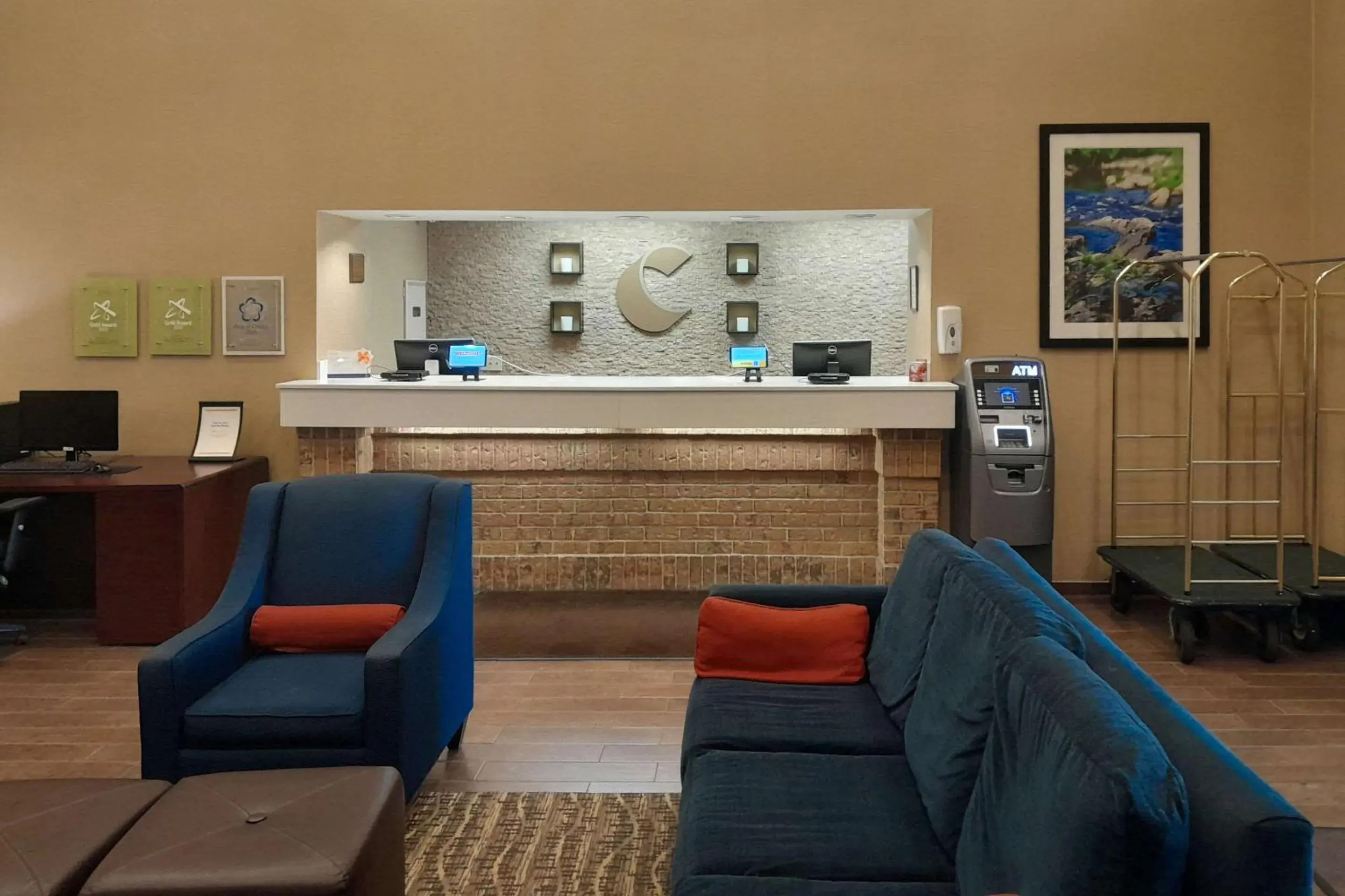 Lobby or reception in Comfort Inn Duncansville - Altoona Lobby or reception in Comfort Inn Duncansville - Altoona