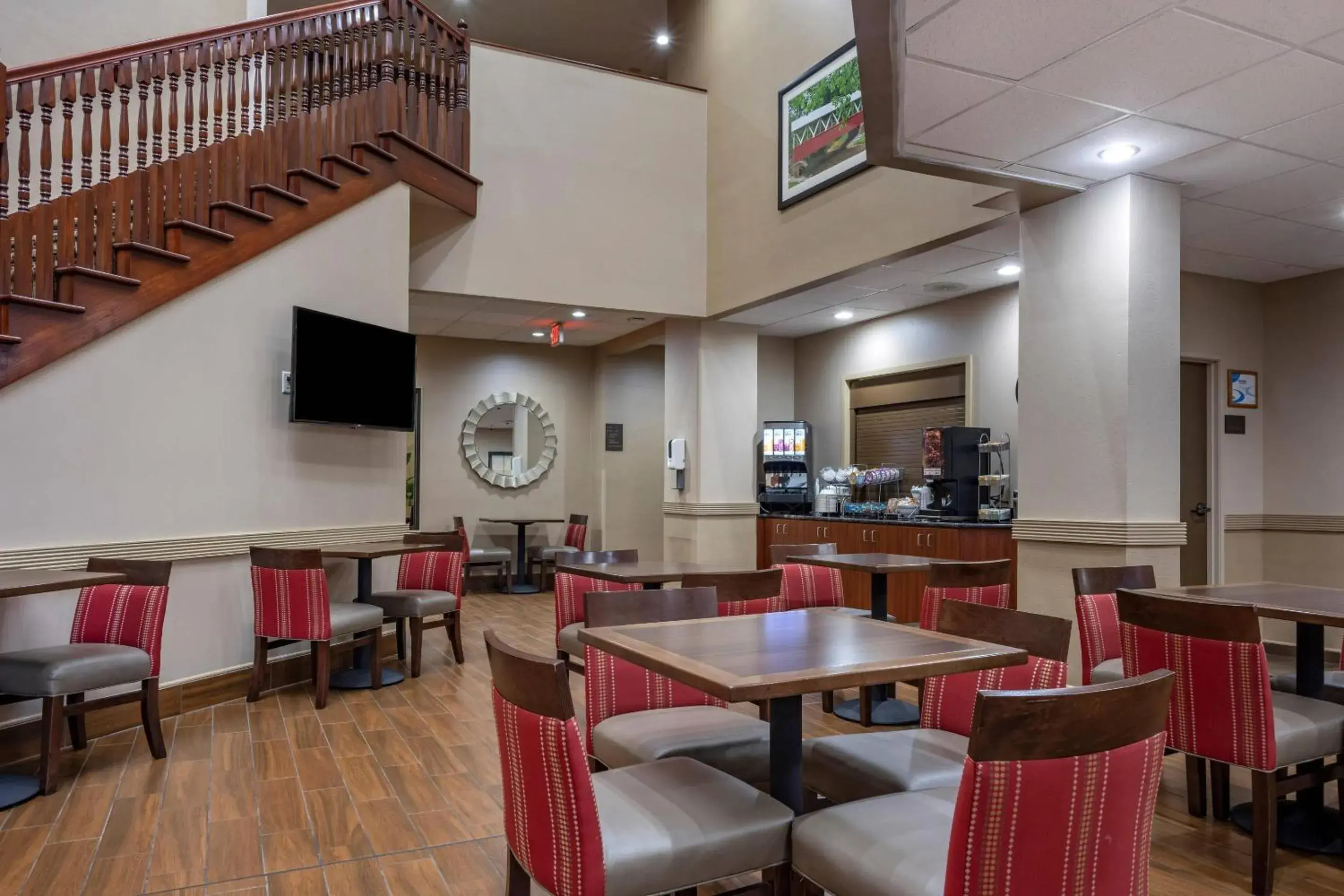 Breakfast in Comfort Suites State College near Penn State - Steps Away from PSU! Breakfast in Comfort Suites State College near Penn State - Steps Away from PSU!