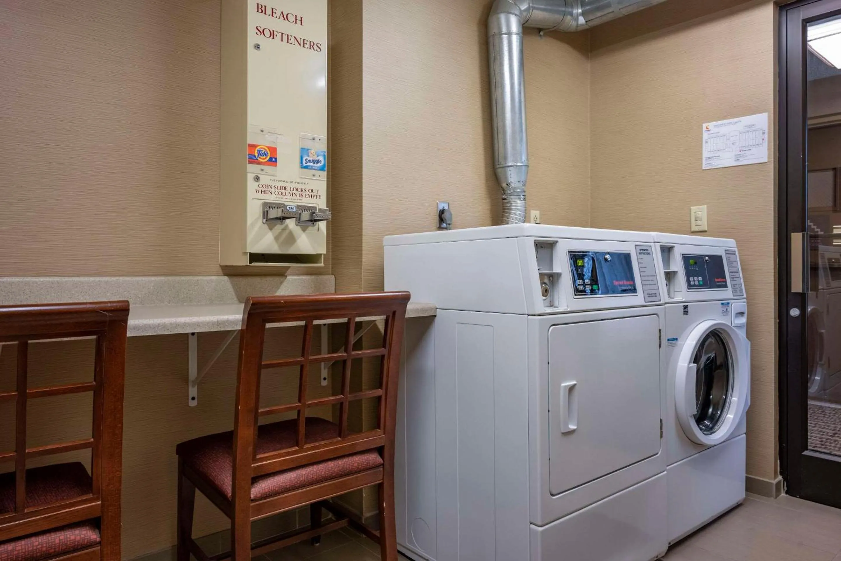 Other in Comfort Suites State College near Penn State - Steps Away from PSU!