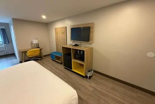 Days Inn by Wyndham Moosic