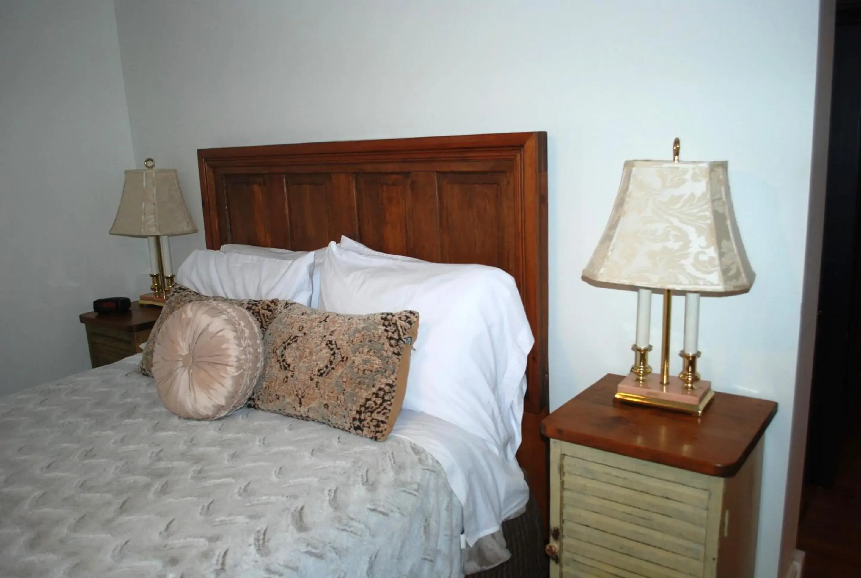 Bed in AUBERGE Knowlton Bed in AUBERGE Knowlton