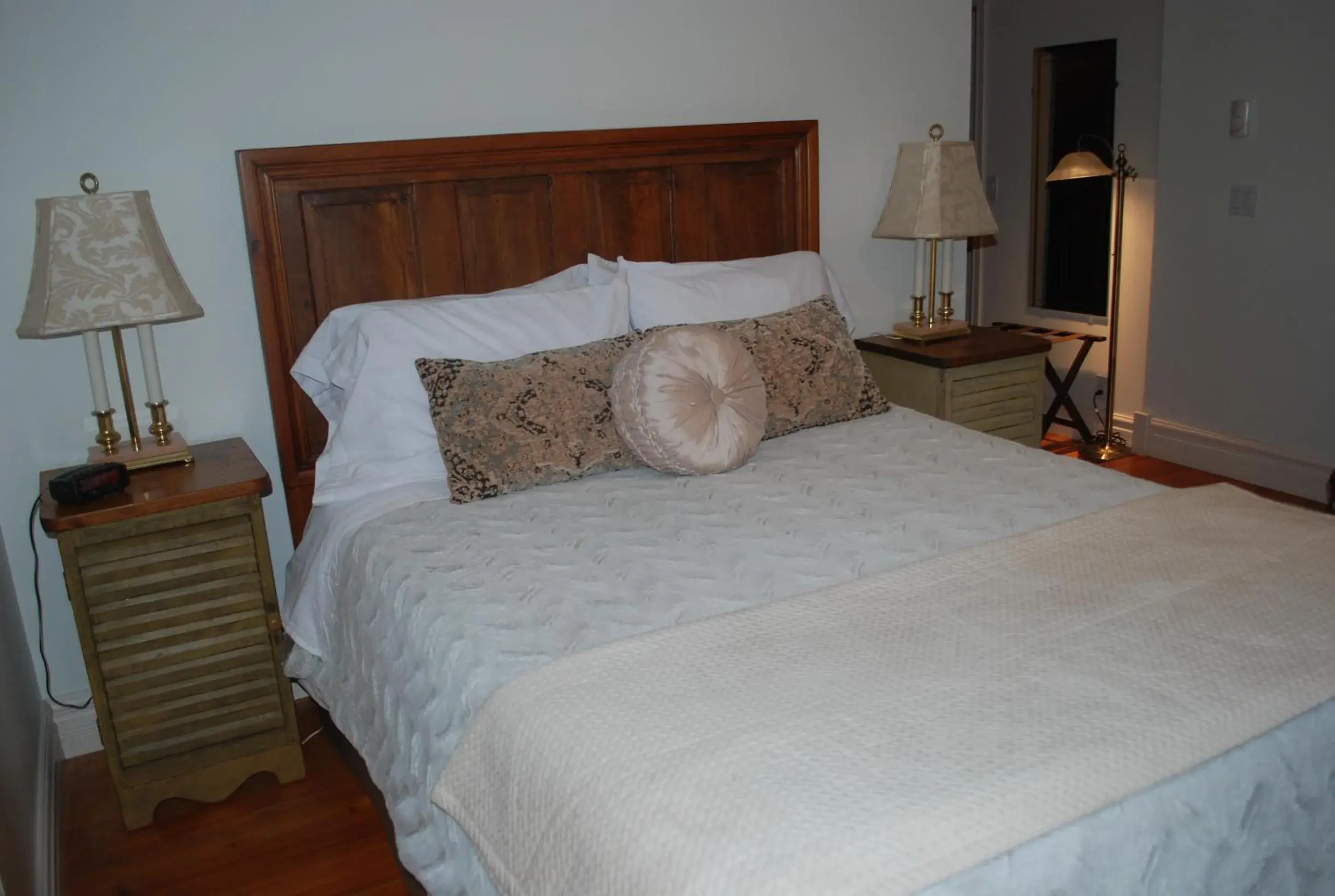 Bed in AUBERGE Knowlton Bed in AUBERGE Knowlton