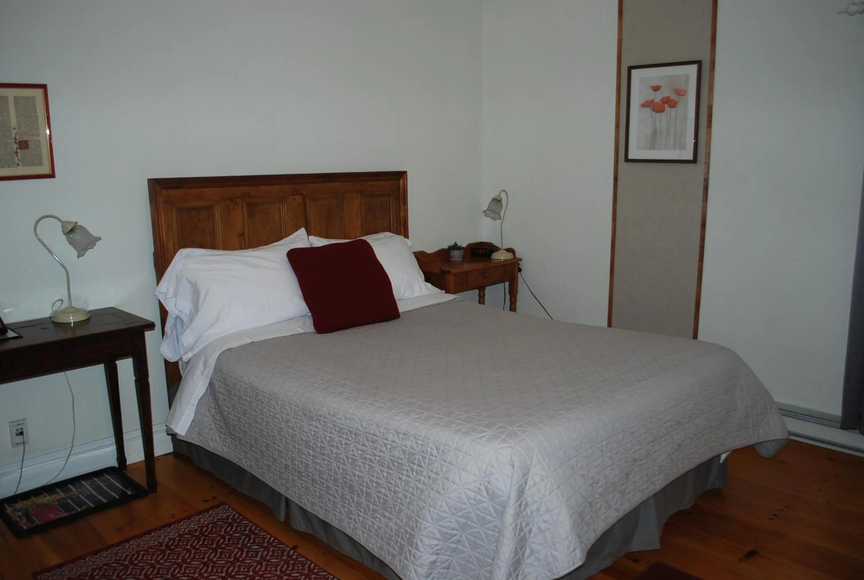 Bed in AUBERGE Knowlton