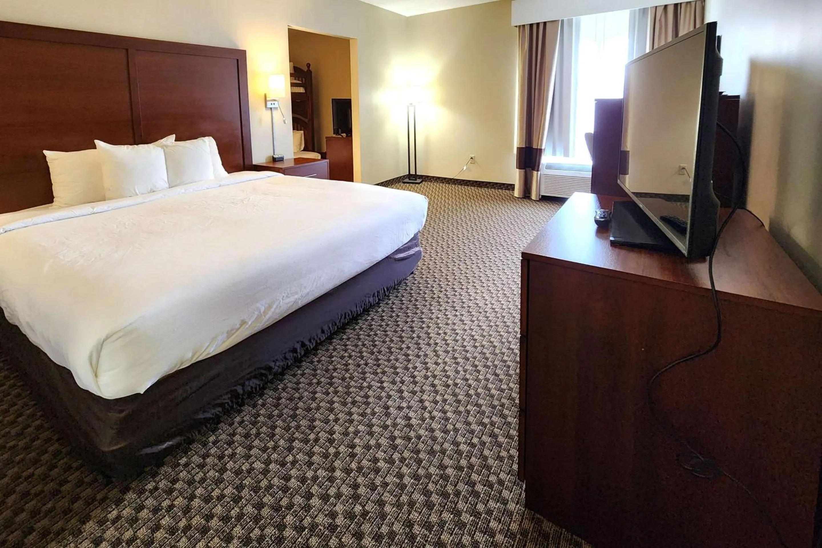 Bedroom, Bed in Comfort Inn & Suites Mount Pocono