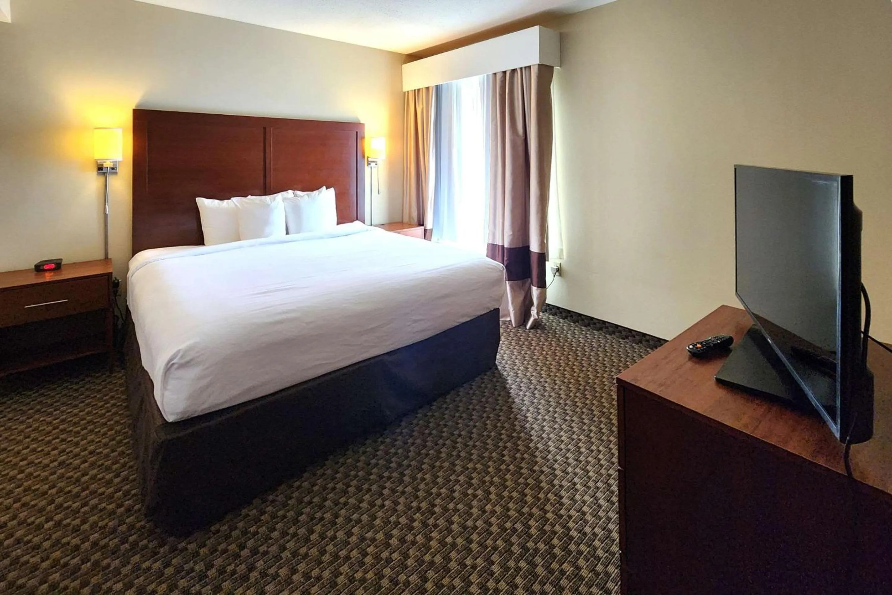 Bedroom, Bed in Comfort Inn & Suites Mount Pocono