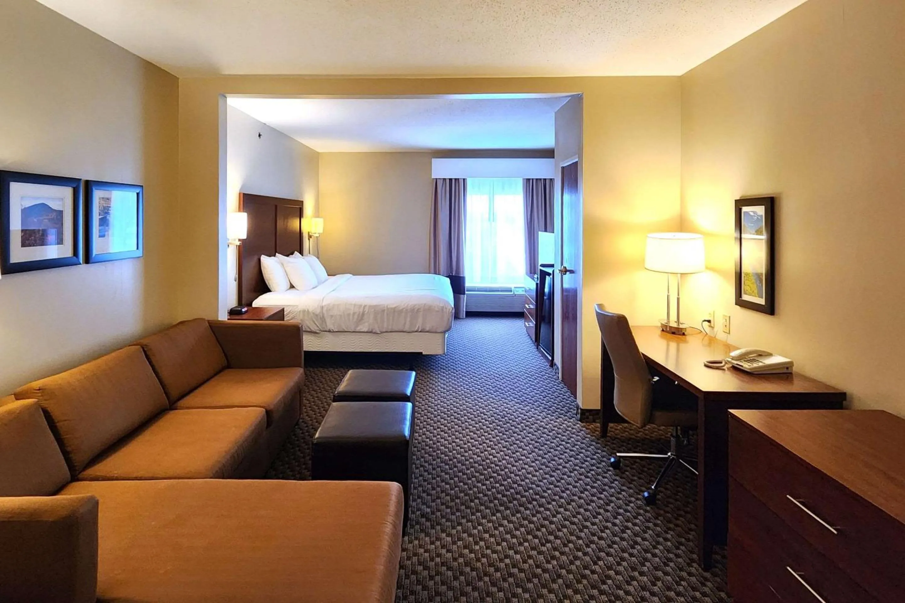 Bedroom, Bed in Comfort Inn & Suites Mount Pocono