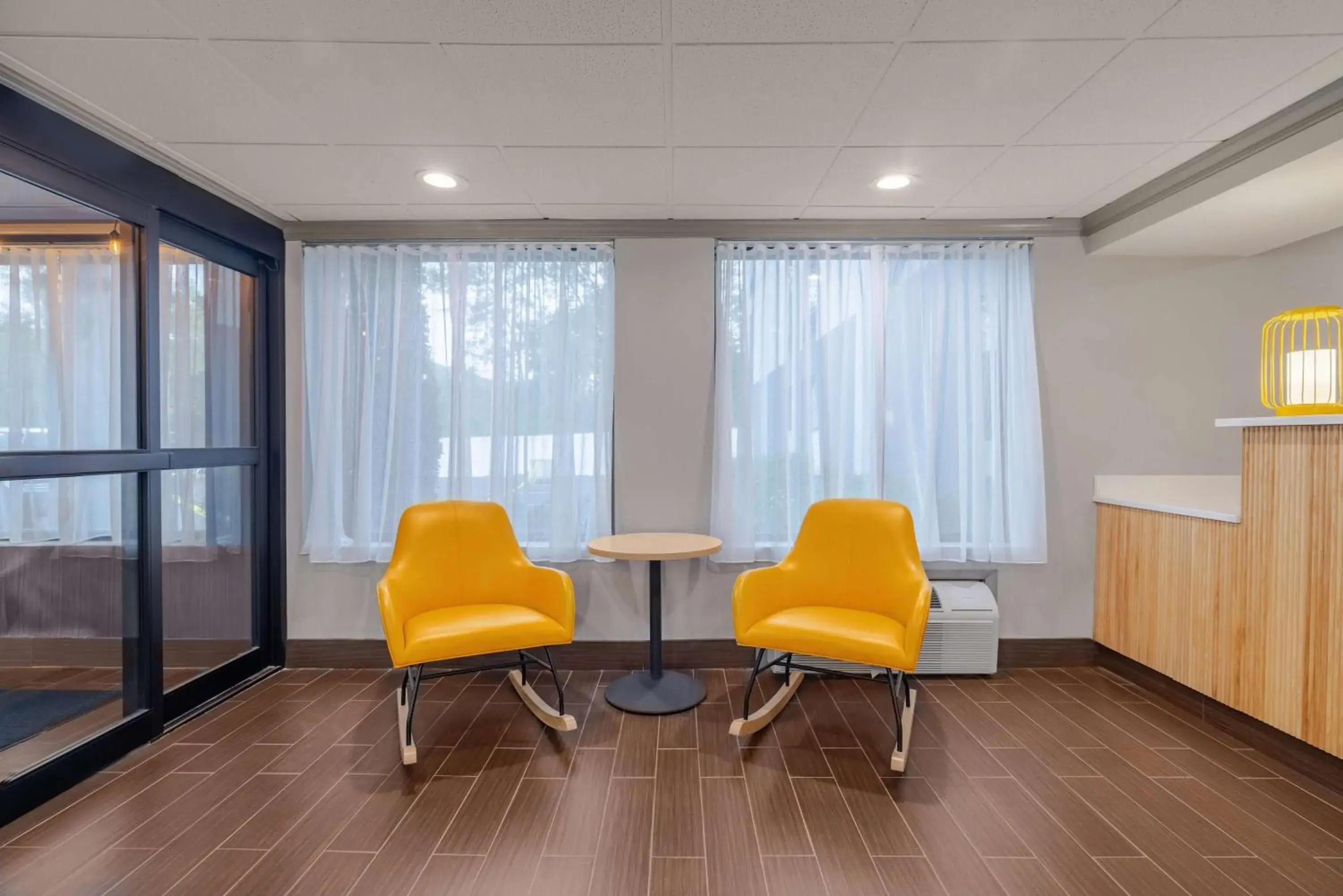 Lobby or reception in Spark by Hilton Clarks Summit Lobby or reception in Spark by Hilton Clarks Summit