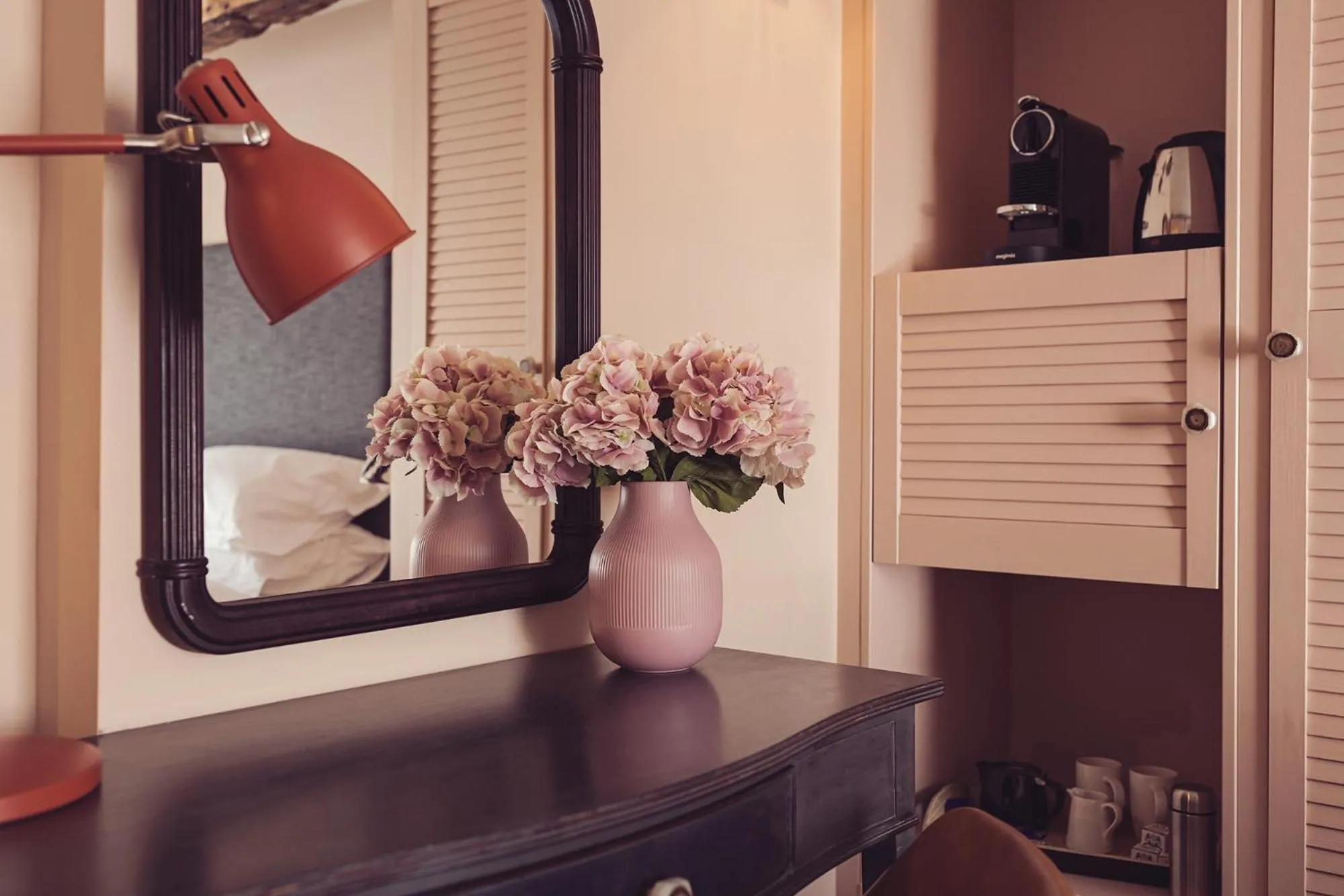 Bedroom, Bed in The New Inn