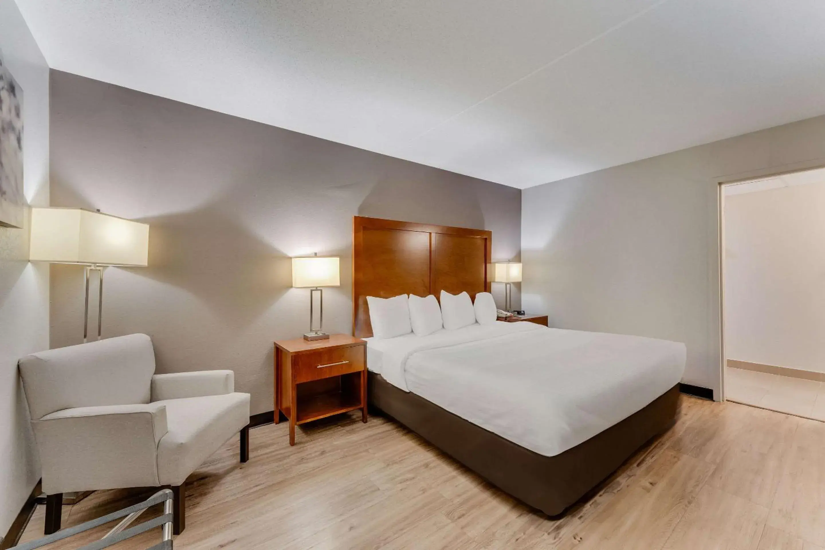 Bed in Quality Inn Easton Bed in Quality Inn Easton