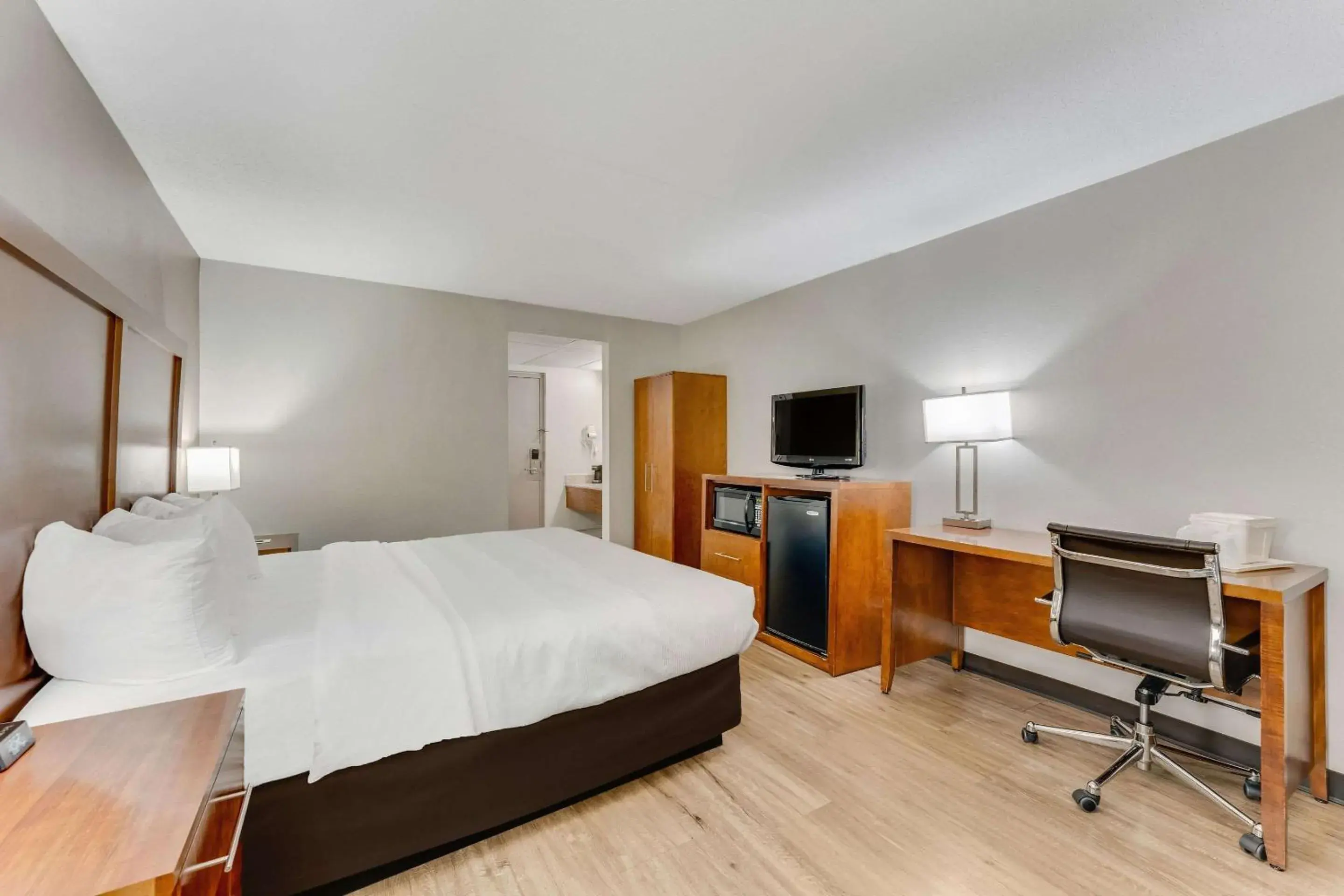 Bedroom, Bed in Quality Inn Easton Bedroom, Bed in Quality Inn Easton