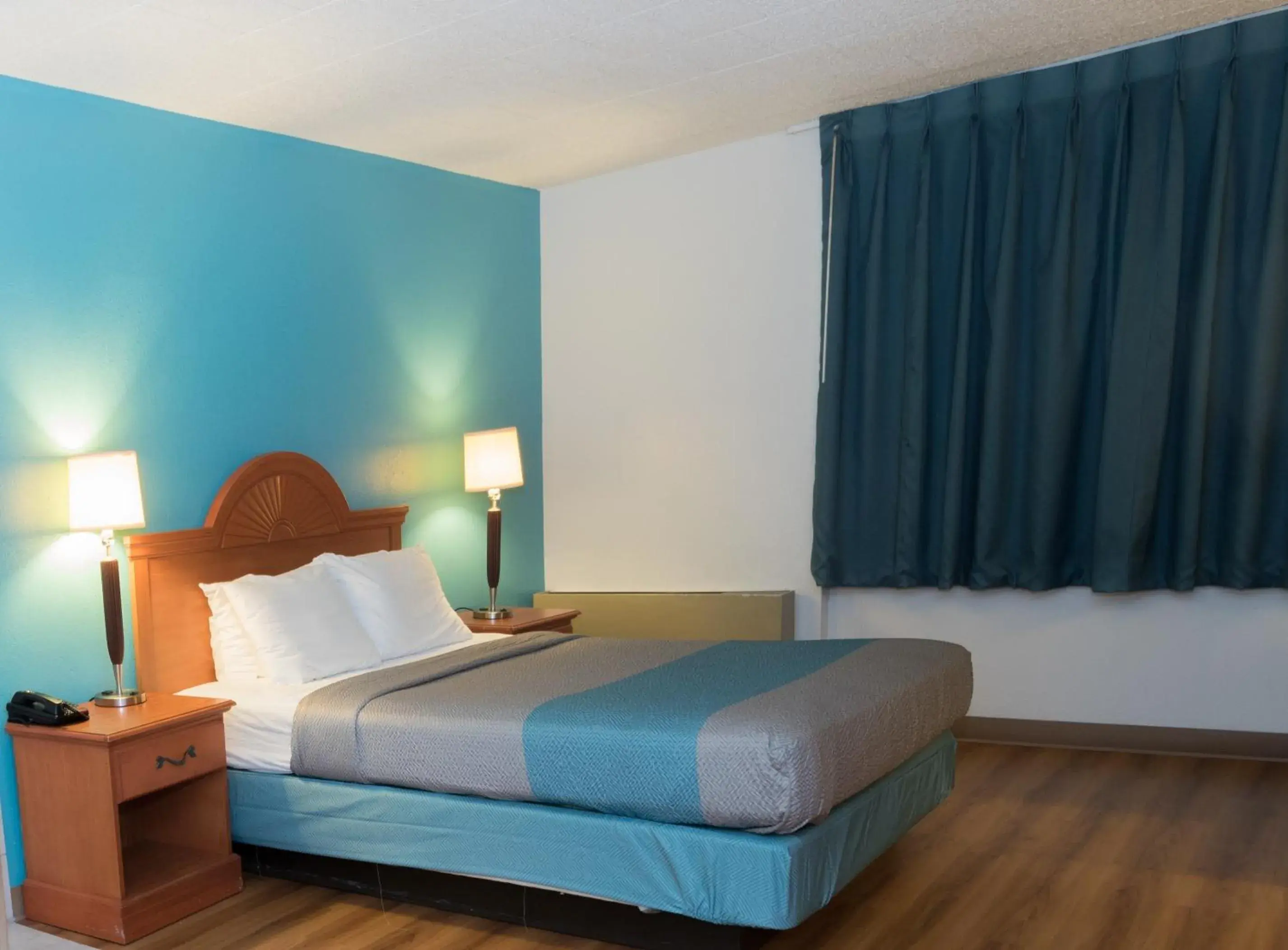 Photo of the whole room, Bed in Motel 6-Clarion, PA Photo of the whole room, Bed in Motel 6-Clarion, PA