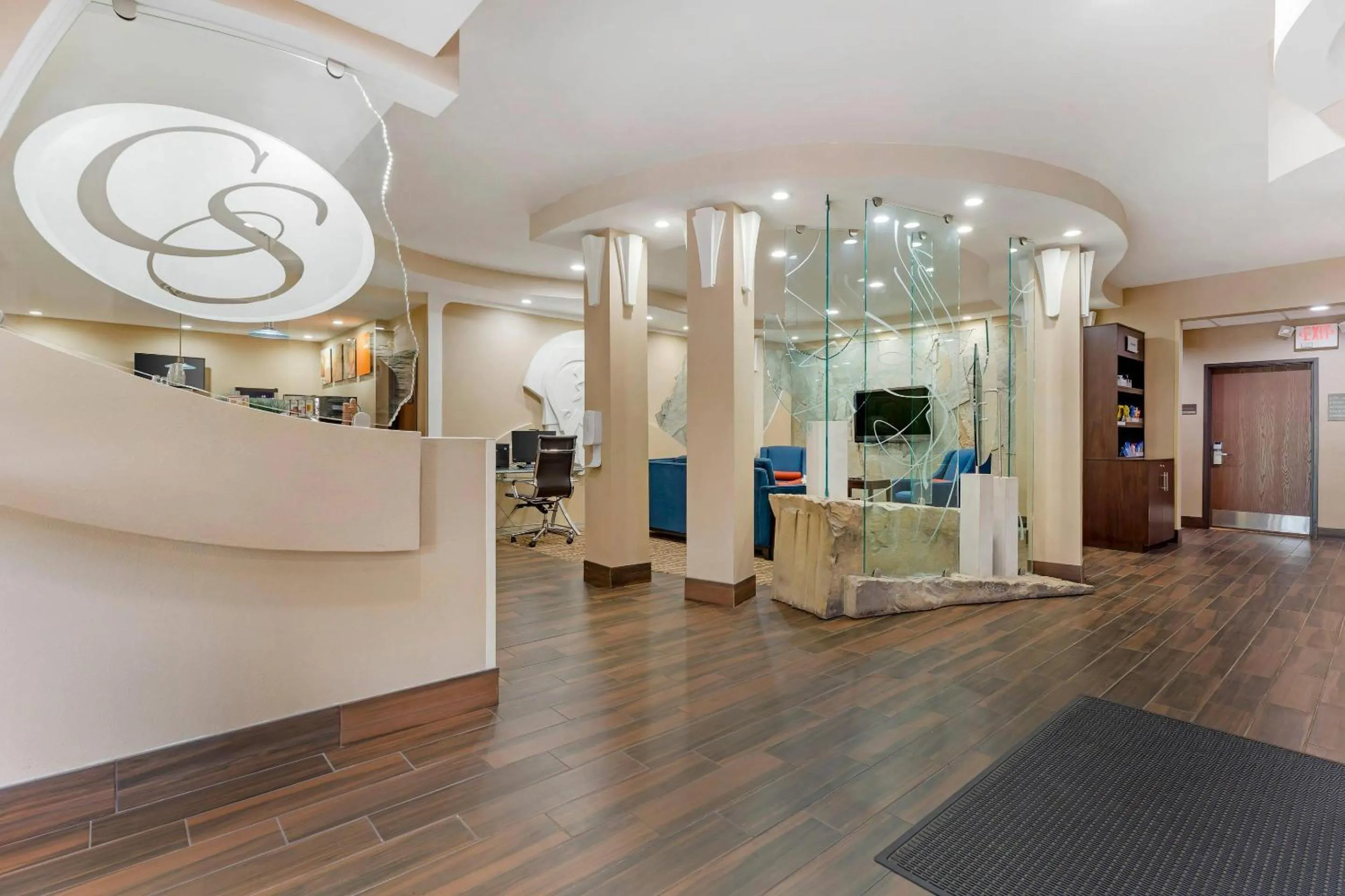 Lobby or reception in Comfort Suites Monroeville - Pittsburgh East