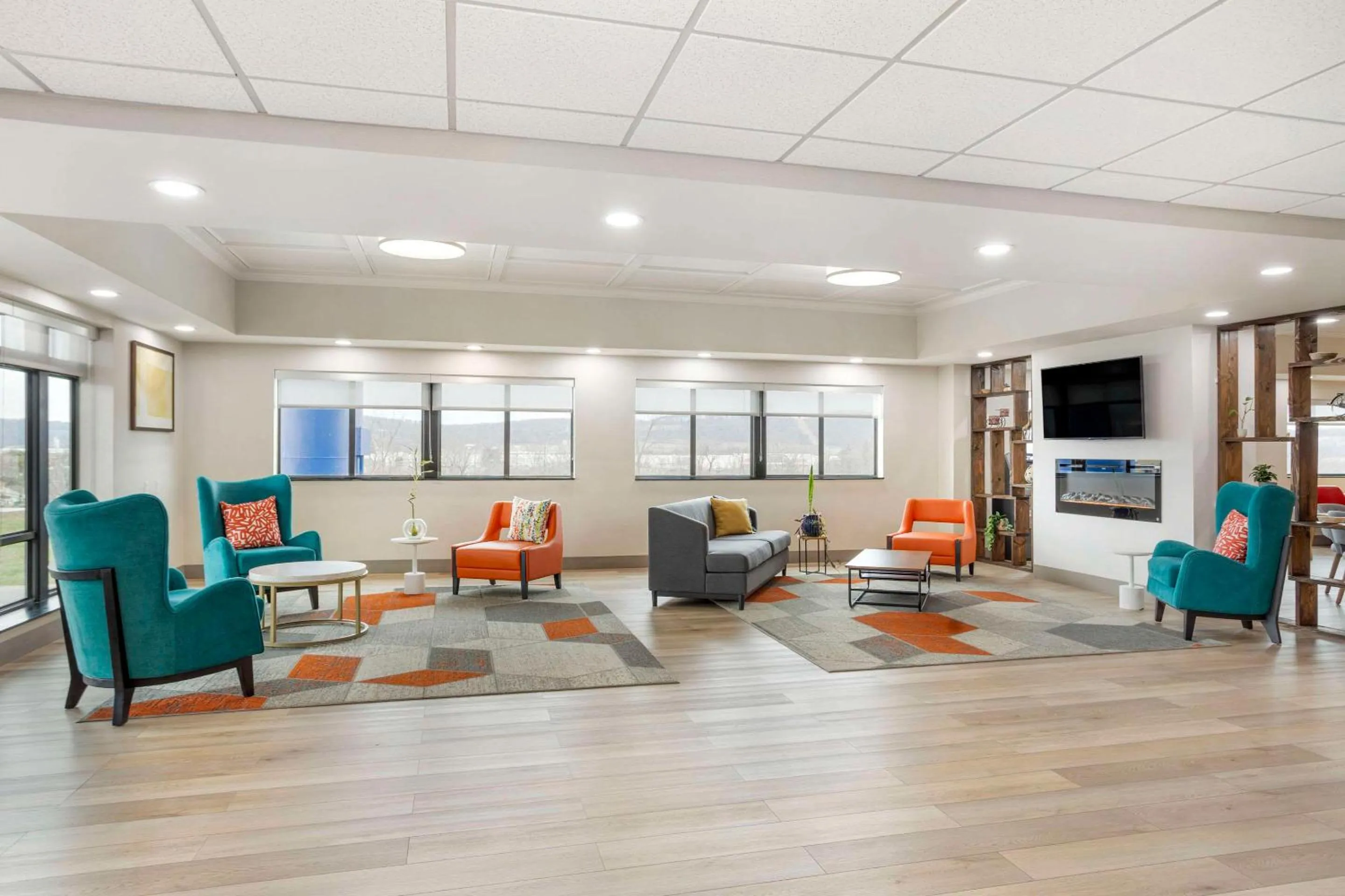 Lobby or reception in Comfort Suites