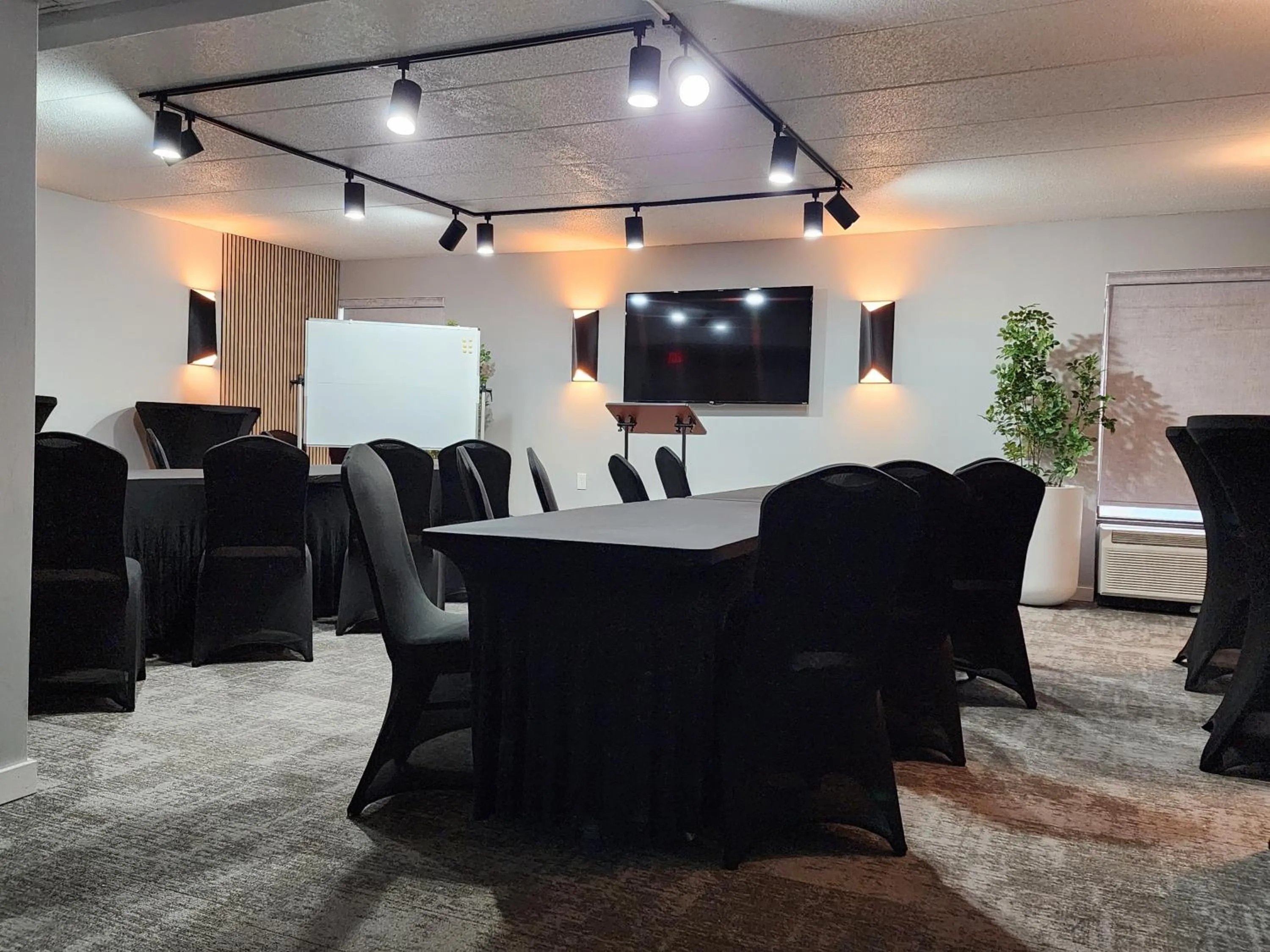 Meeting/conference room in The View Inn & Suites Bethlehem / Allentown / Lehigh Airport