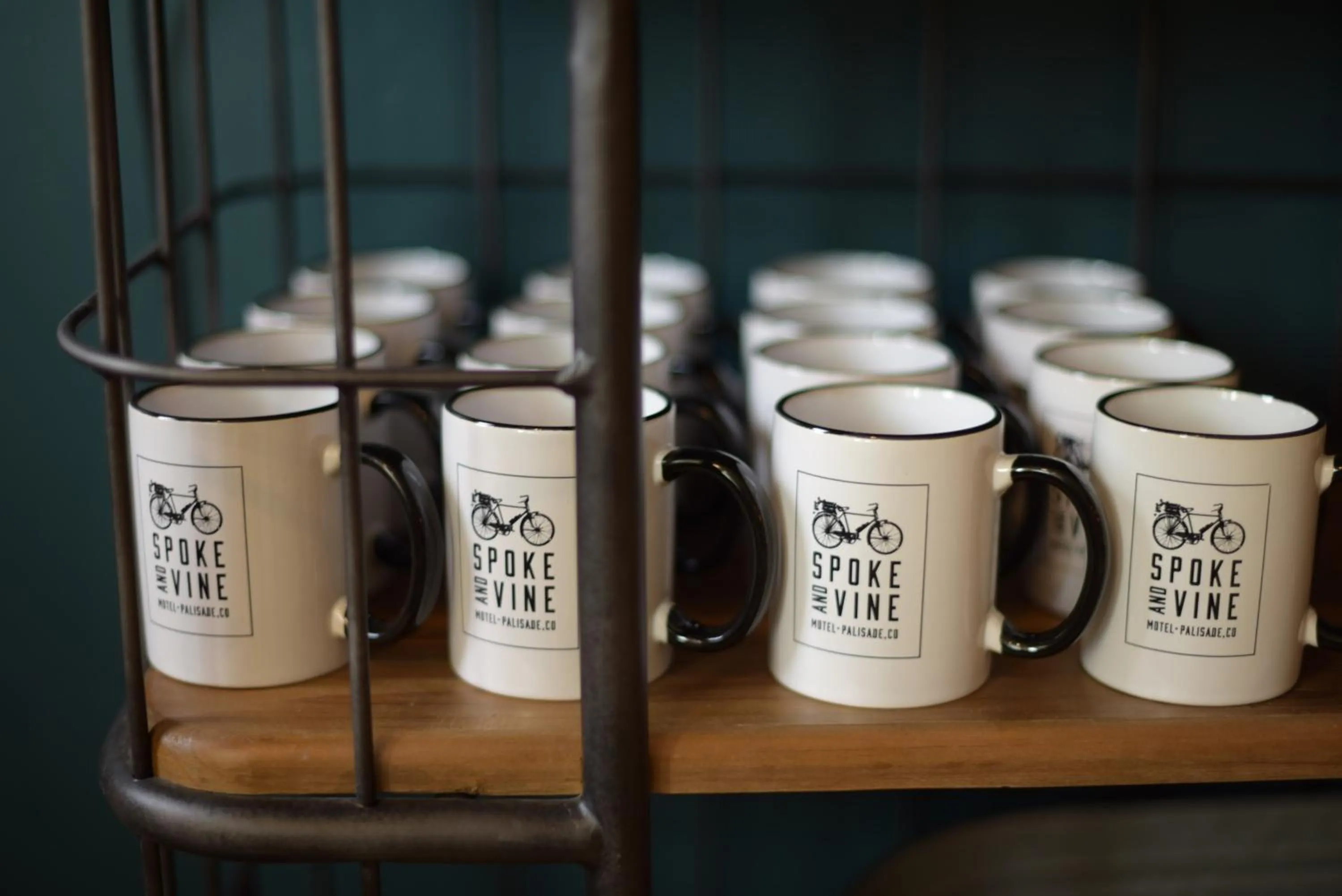 Coffee/tea facilities in Spoke and Vine Motel