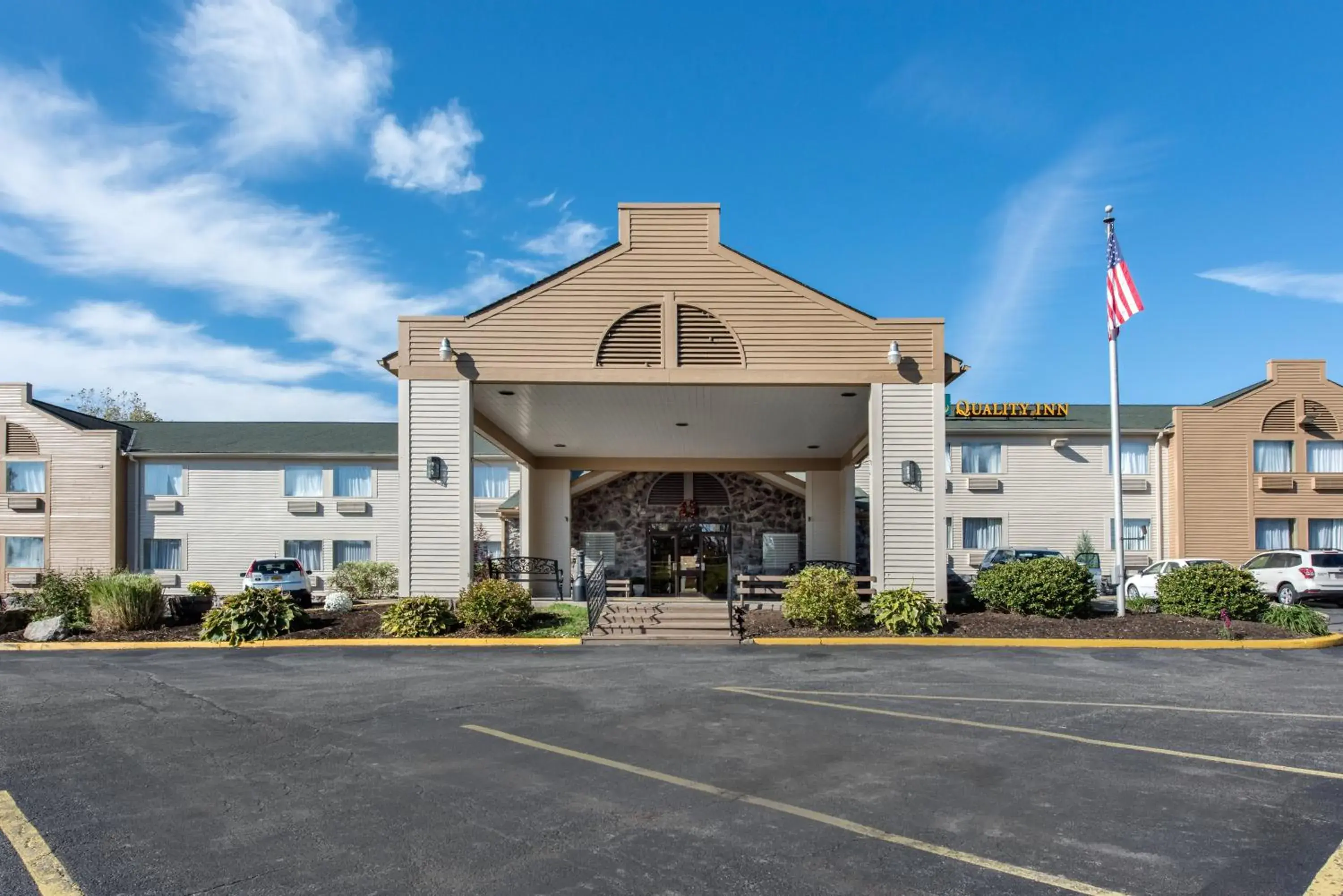 Property building in Quality Inn & Suites New Castle Property building in Quality Inn & Suites New Castle