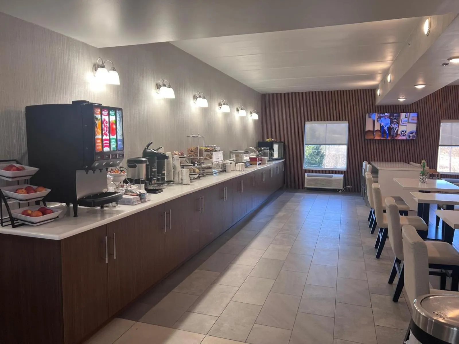 Buffet breakfast in Wingate by Wyndham Clearfield