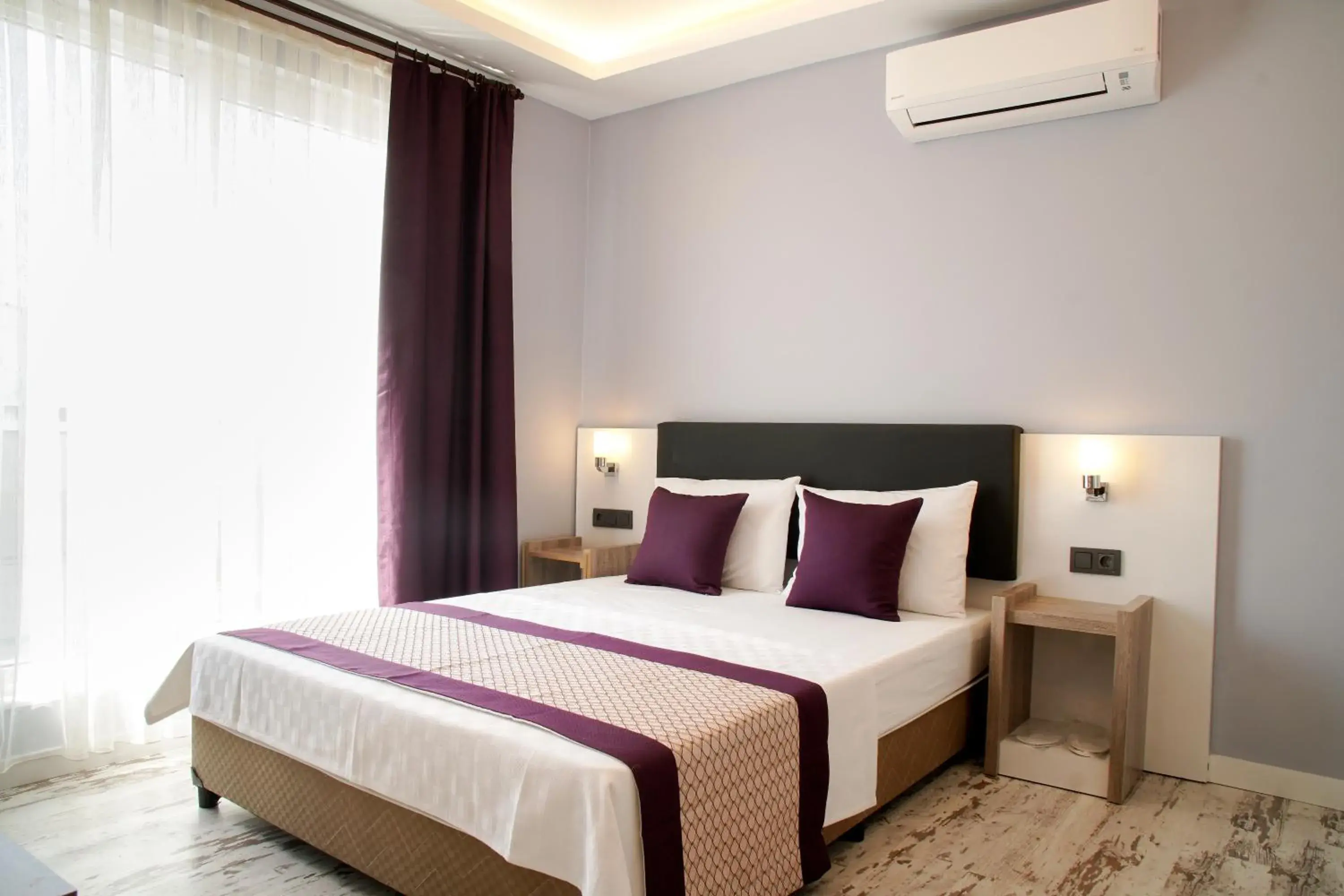 Standard Double Room in AF-RA Hotel Standard Double Room in AF-RA Hotel