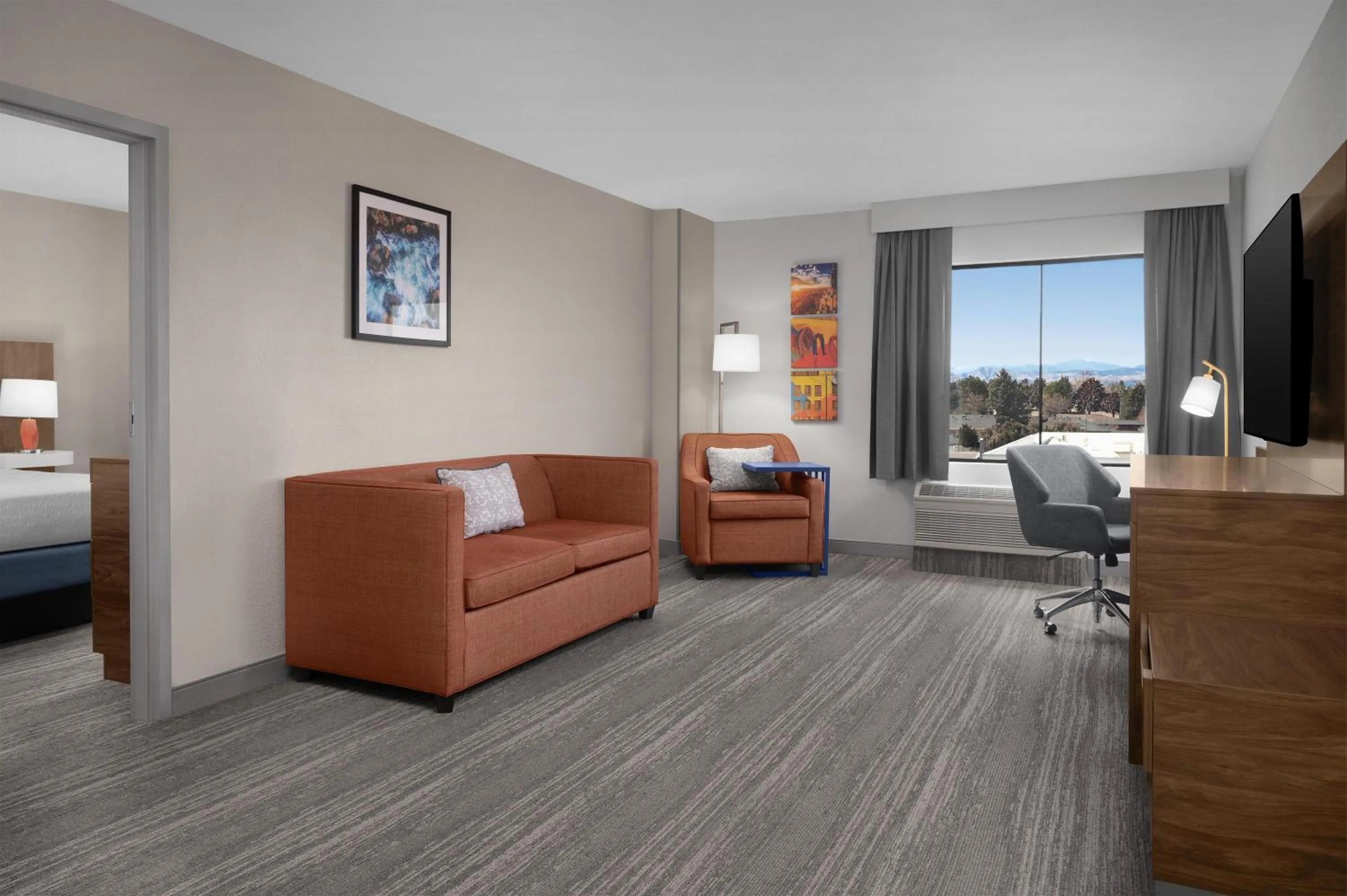 Living room, Bed in Hampton Inn & Suites Denver-Cherry Creek