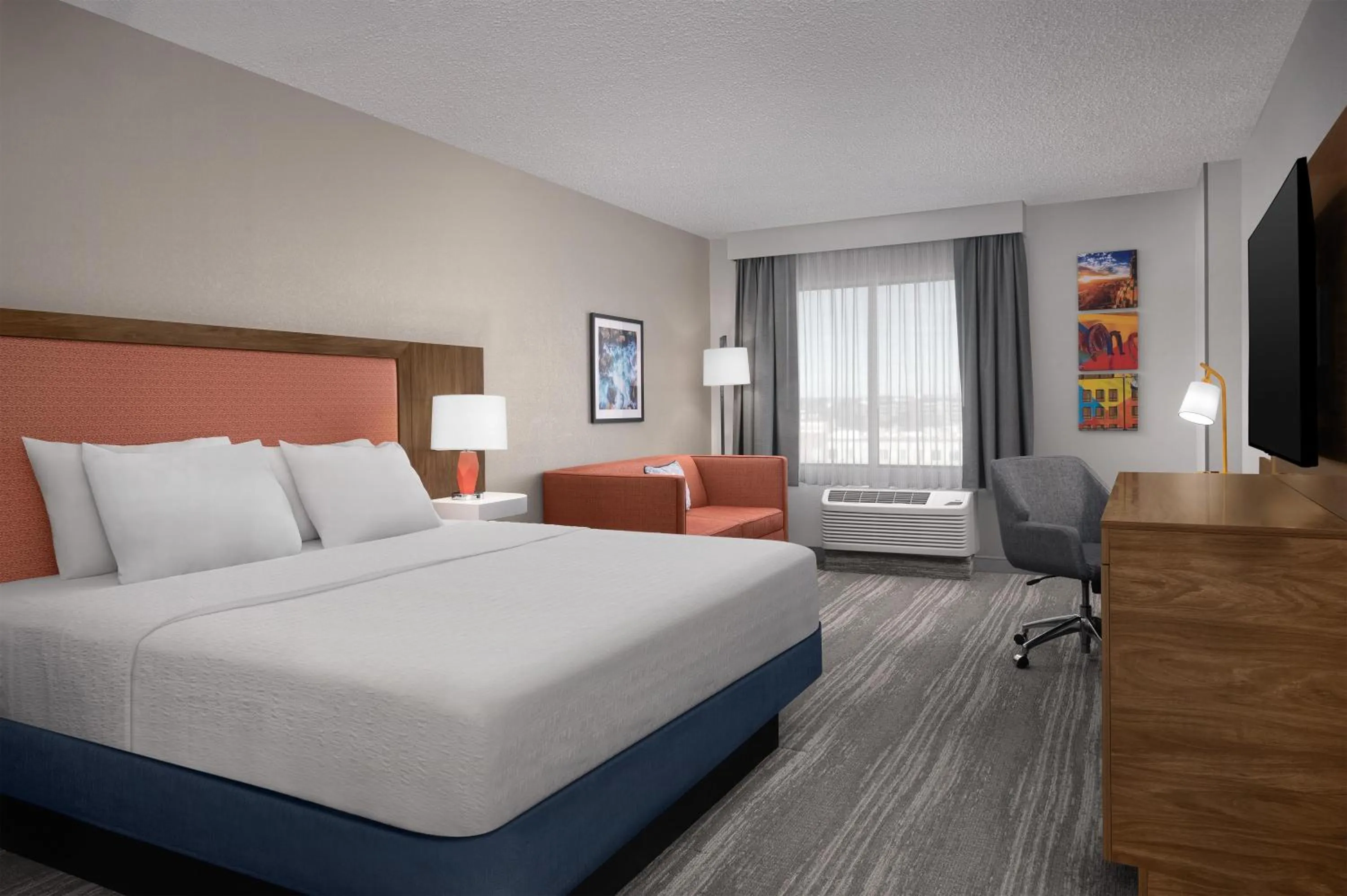 Bed in Hampton Inn & Suites Denver-Cherry Creek