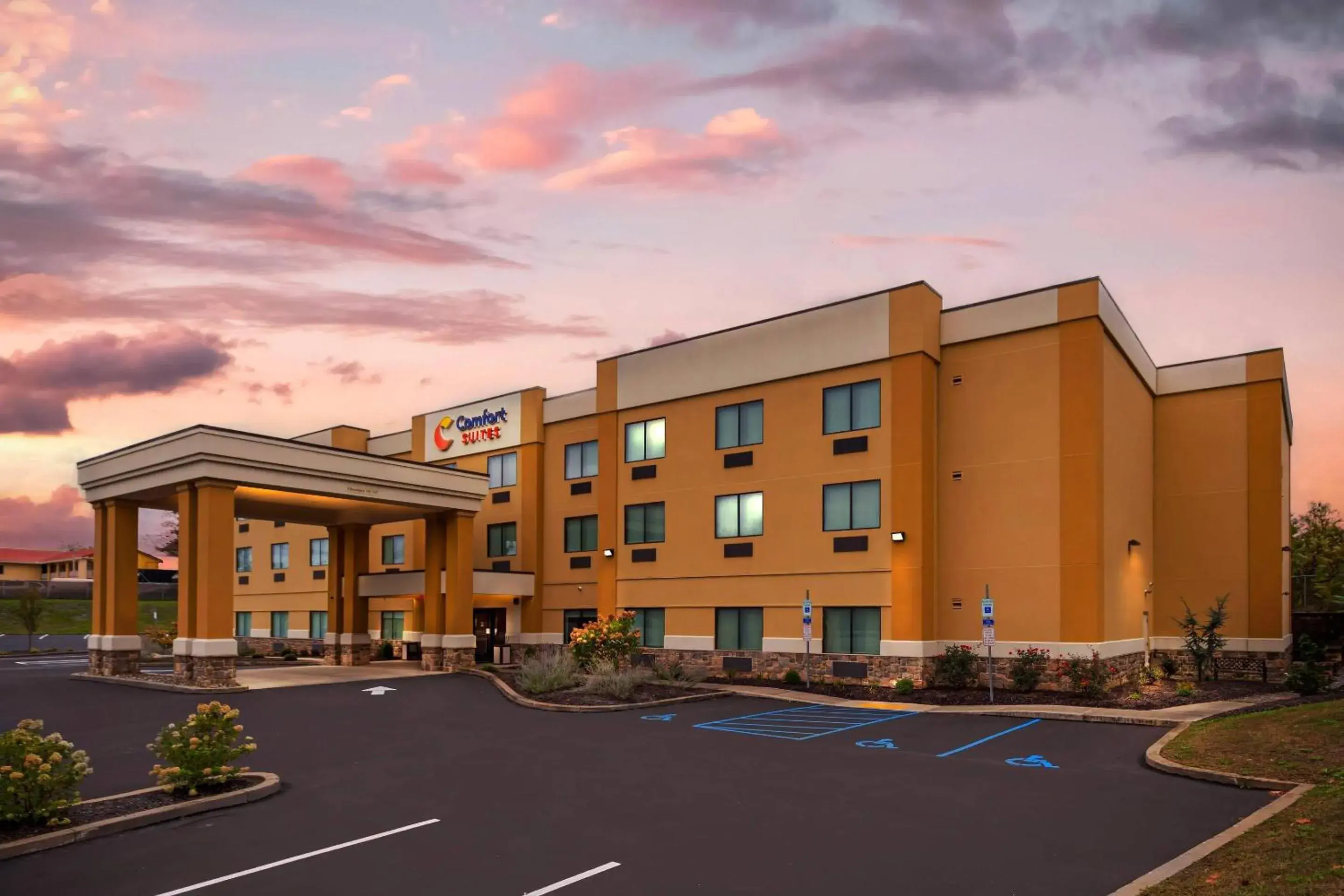 Comfort Suites Lewisburg near University Comfort Suites Lewisburg near University