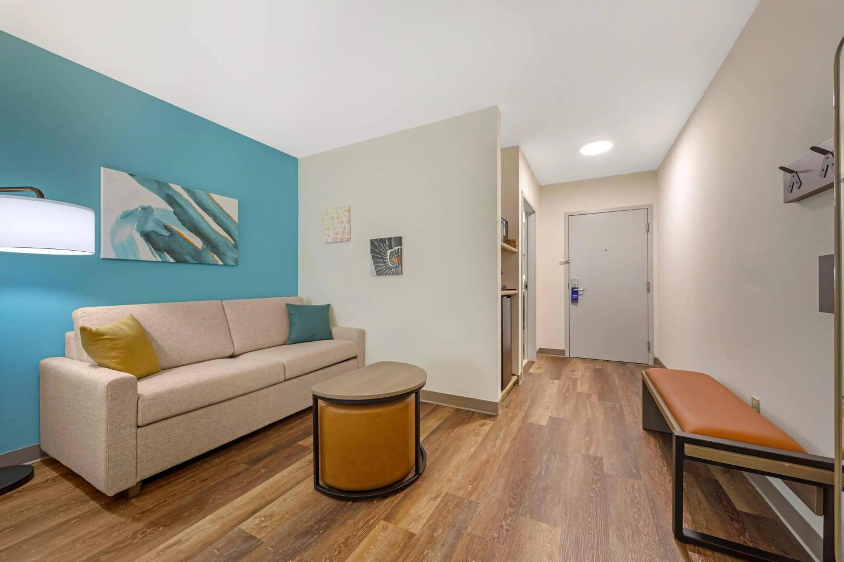 Bedroom in Comfort Suites Lewisburg