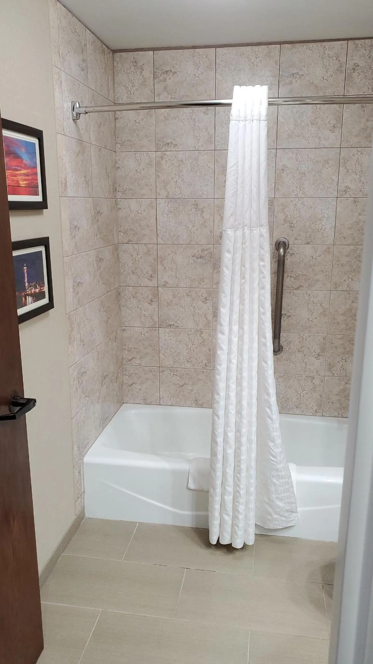 Shower in Comfort Inn, Erie - Near Presque Isle