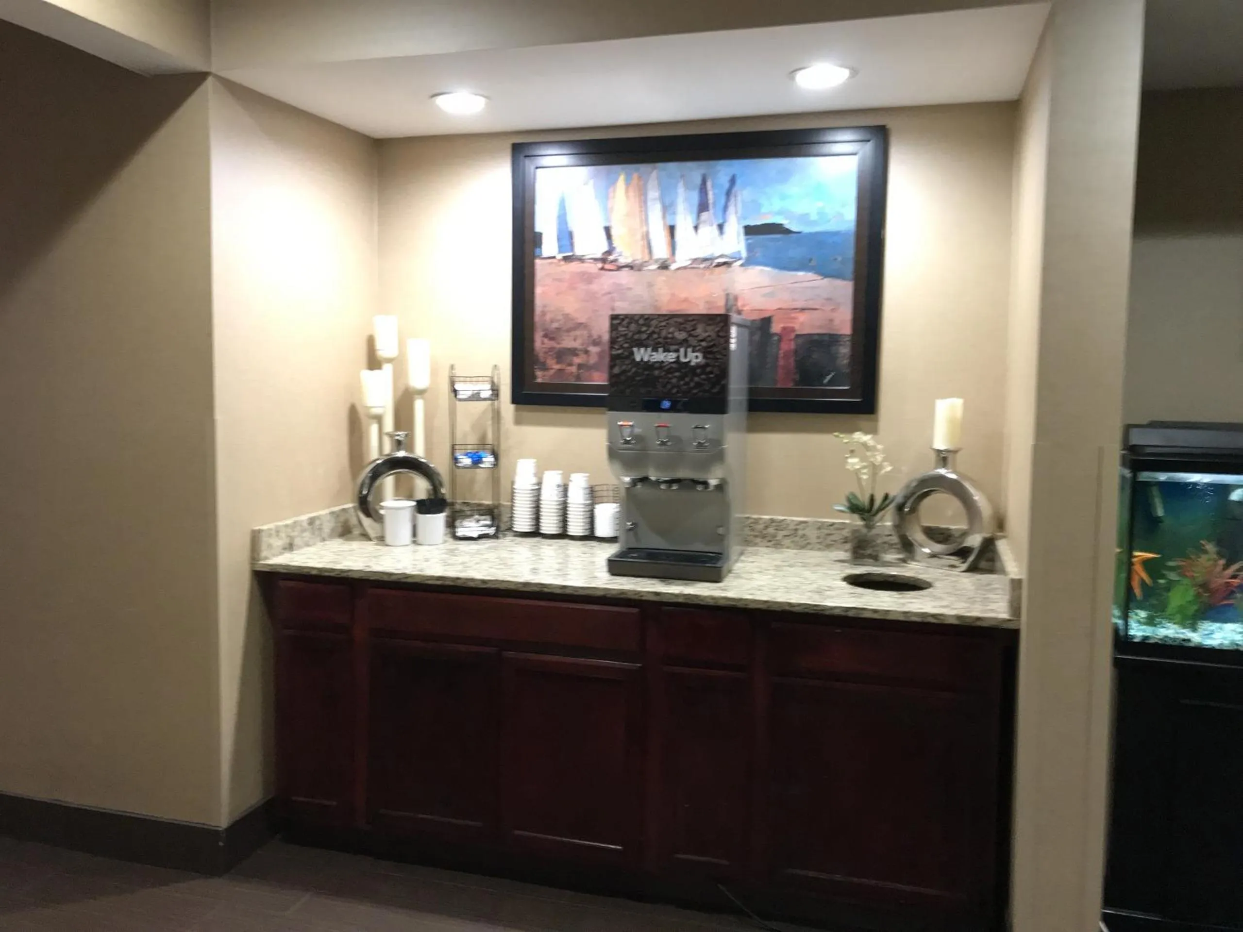 Coffee/tea facilities in Comfort Inn, Erie - Near Presque Isle