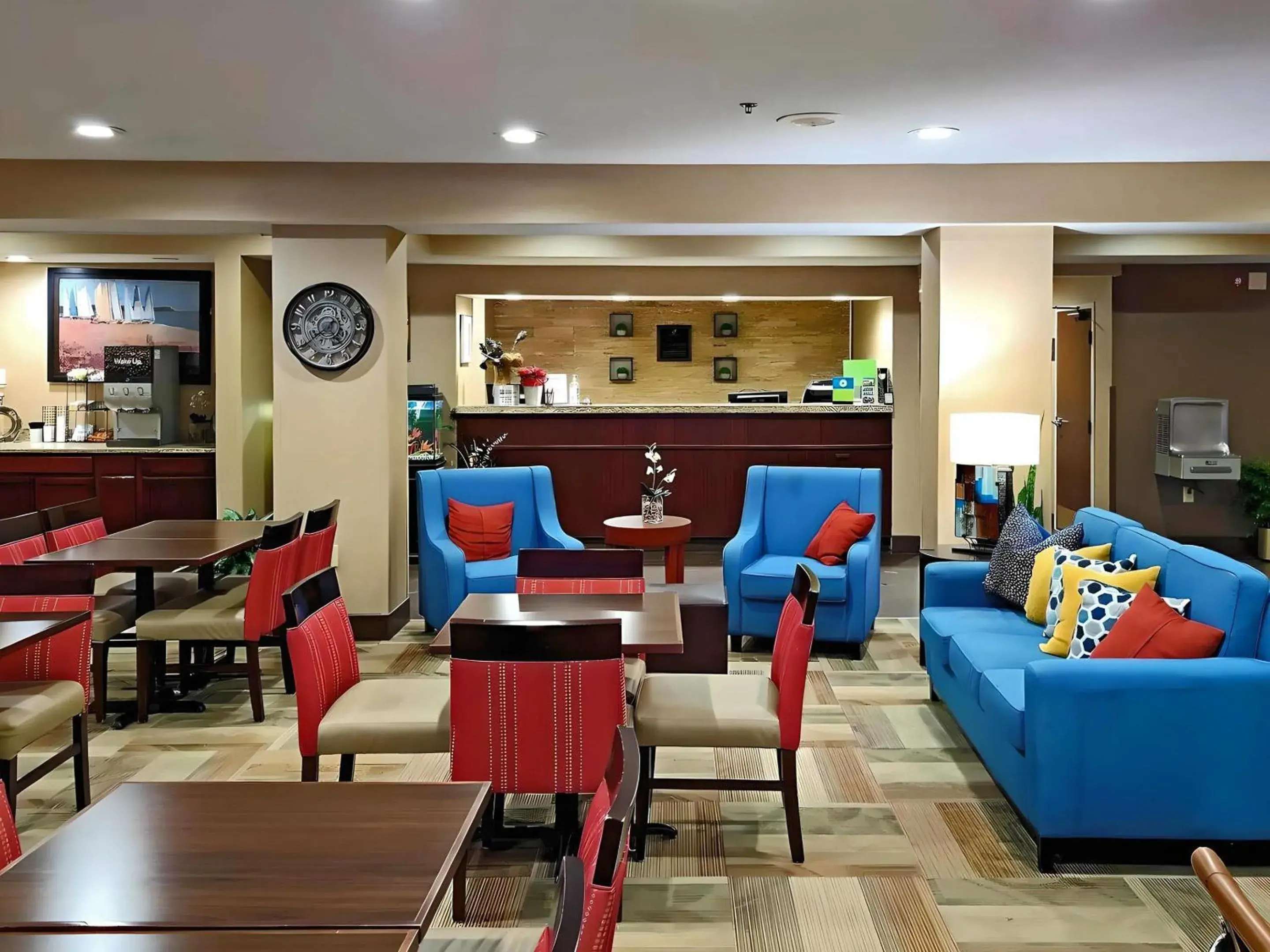 Comfort Inn, Erie - Near Presque Isle Comfort Inn, Erie - Near Presque Isle