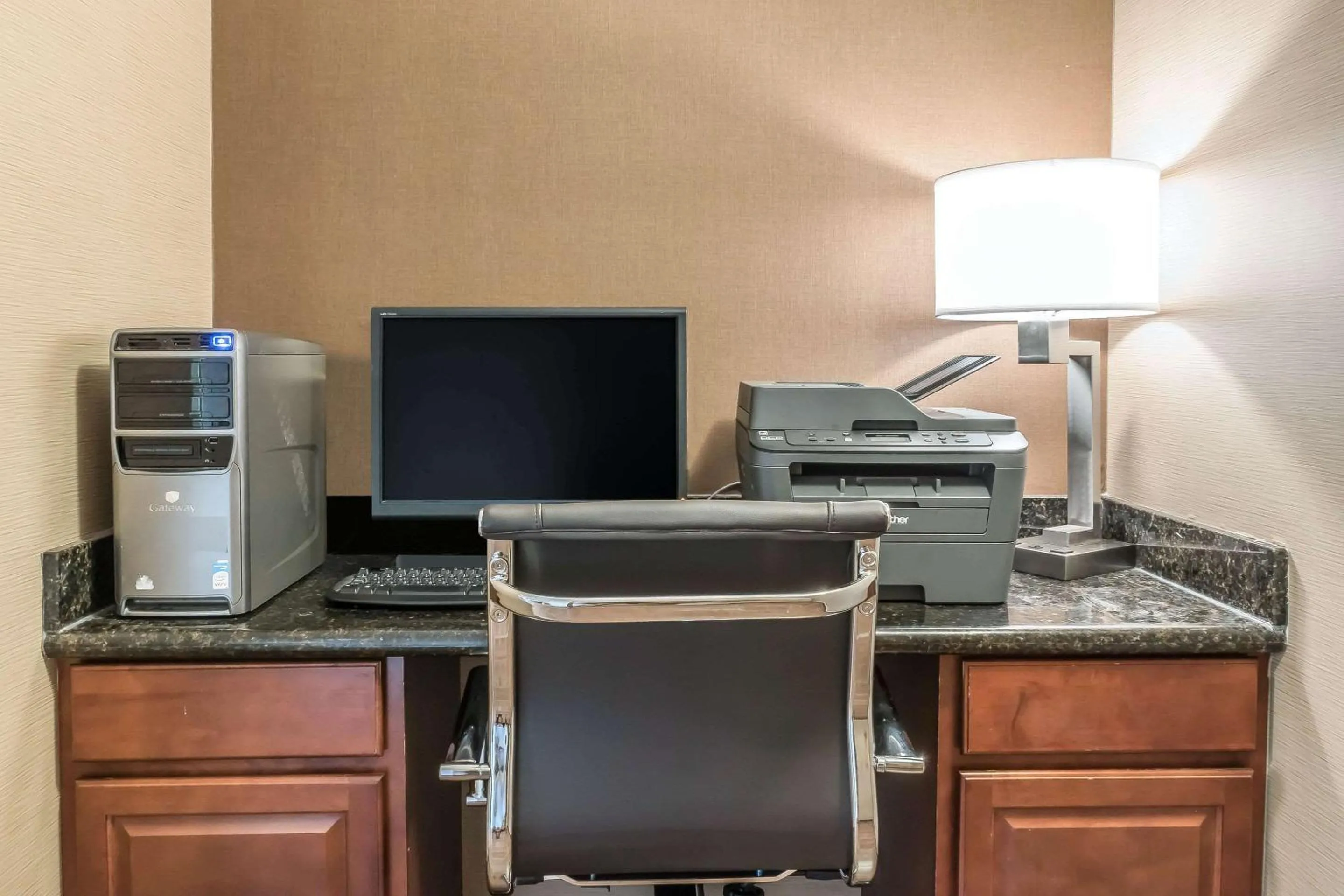 Business facilities in Comfort Inn Lancaster County
