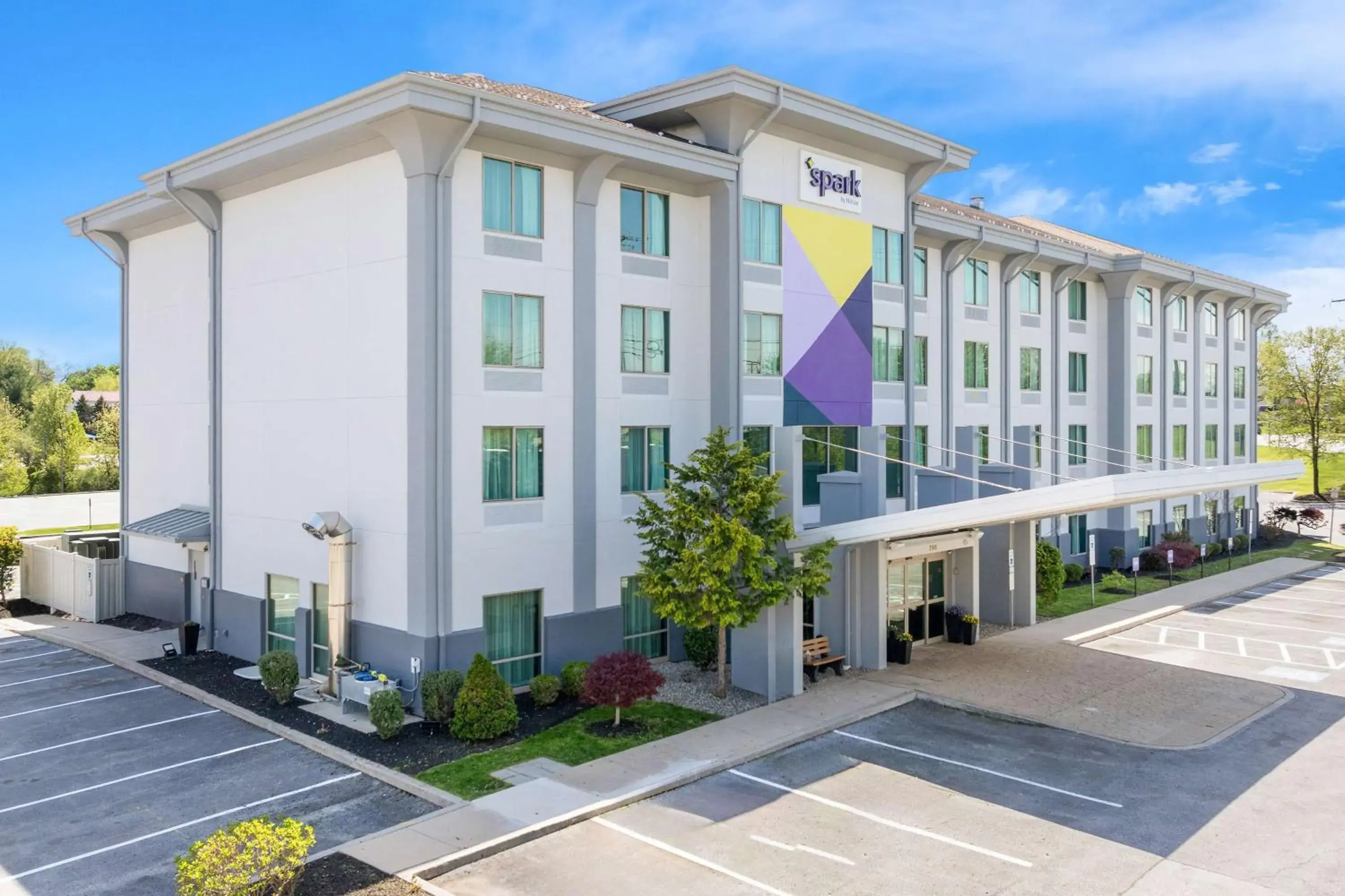 Property building in Spark By Hilton Exton Property building in Spark By Hilton Exton