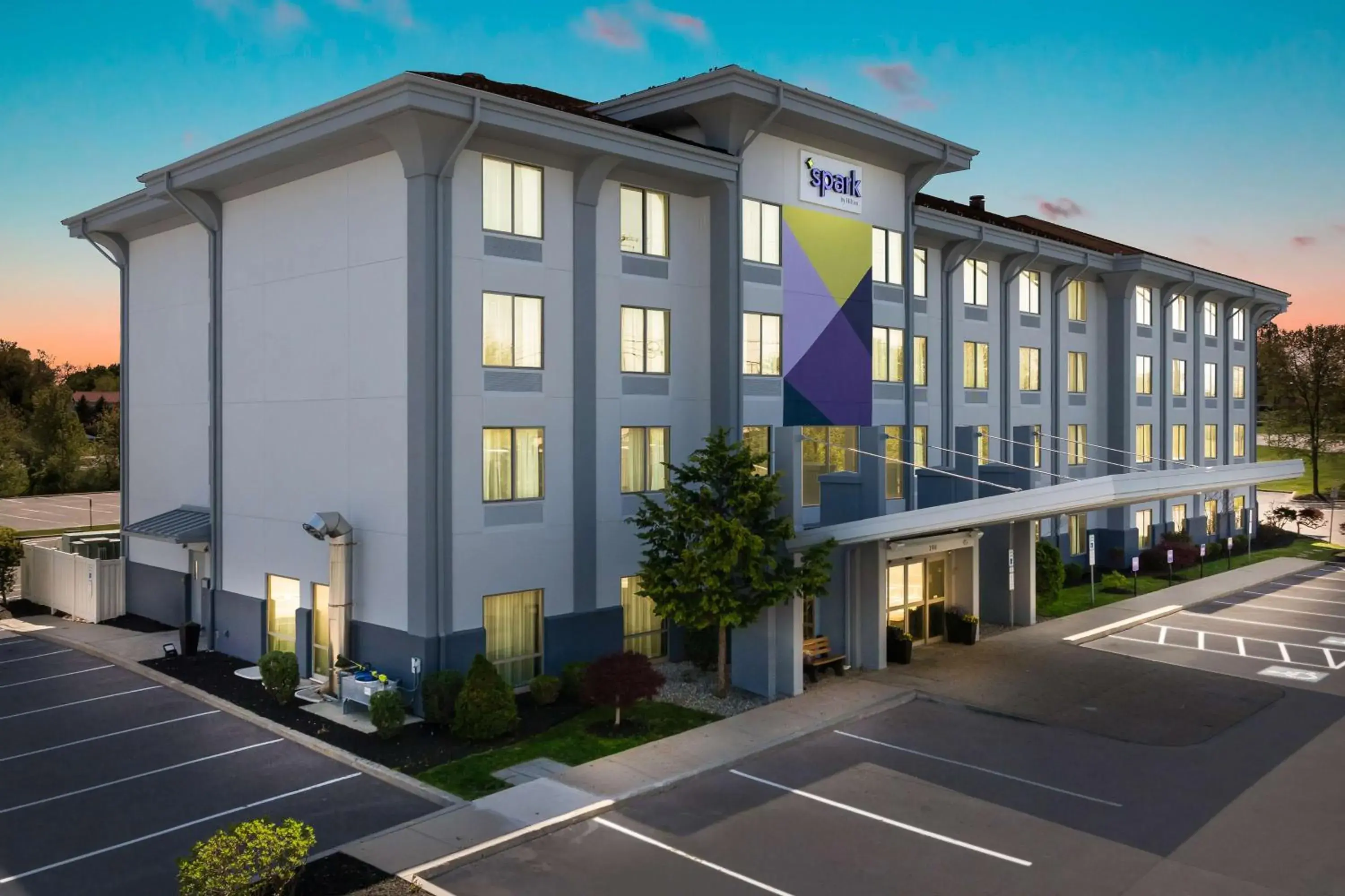 Property building in Spark By Hilton Exton Property building in Spark By Hilton Exton