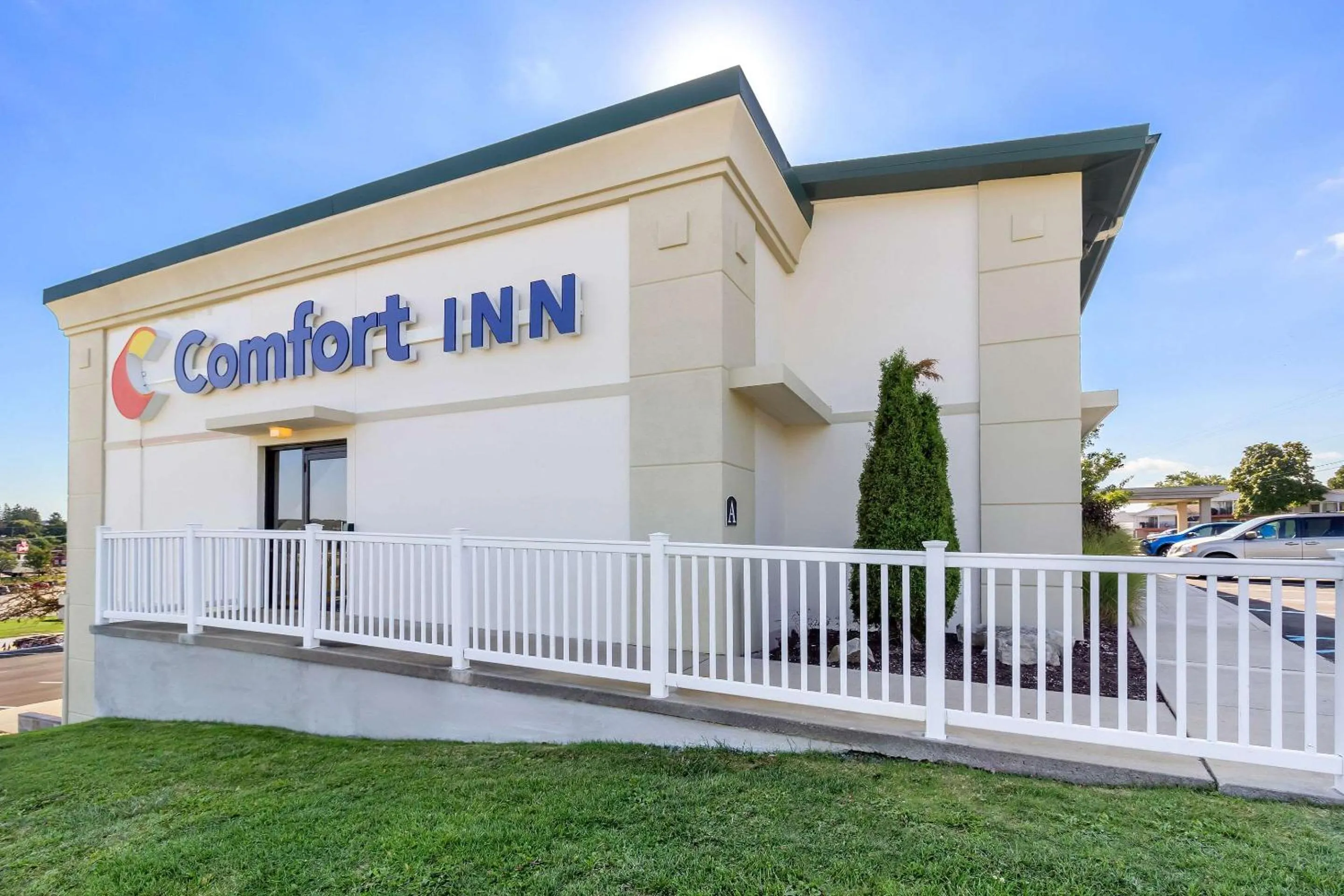 Property building in Comfort Inn