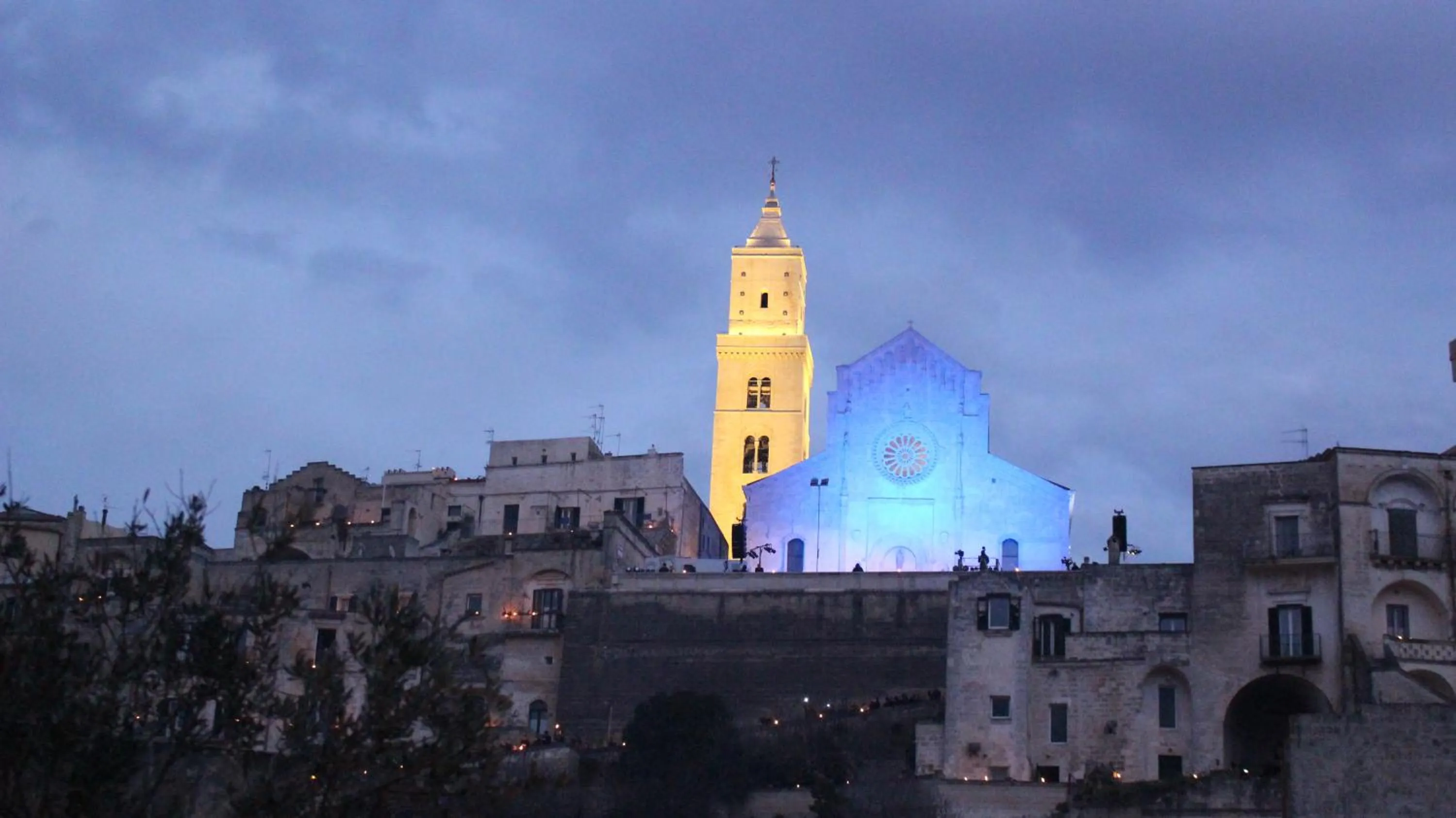 Street view in Casa Linda