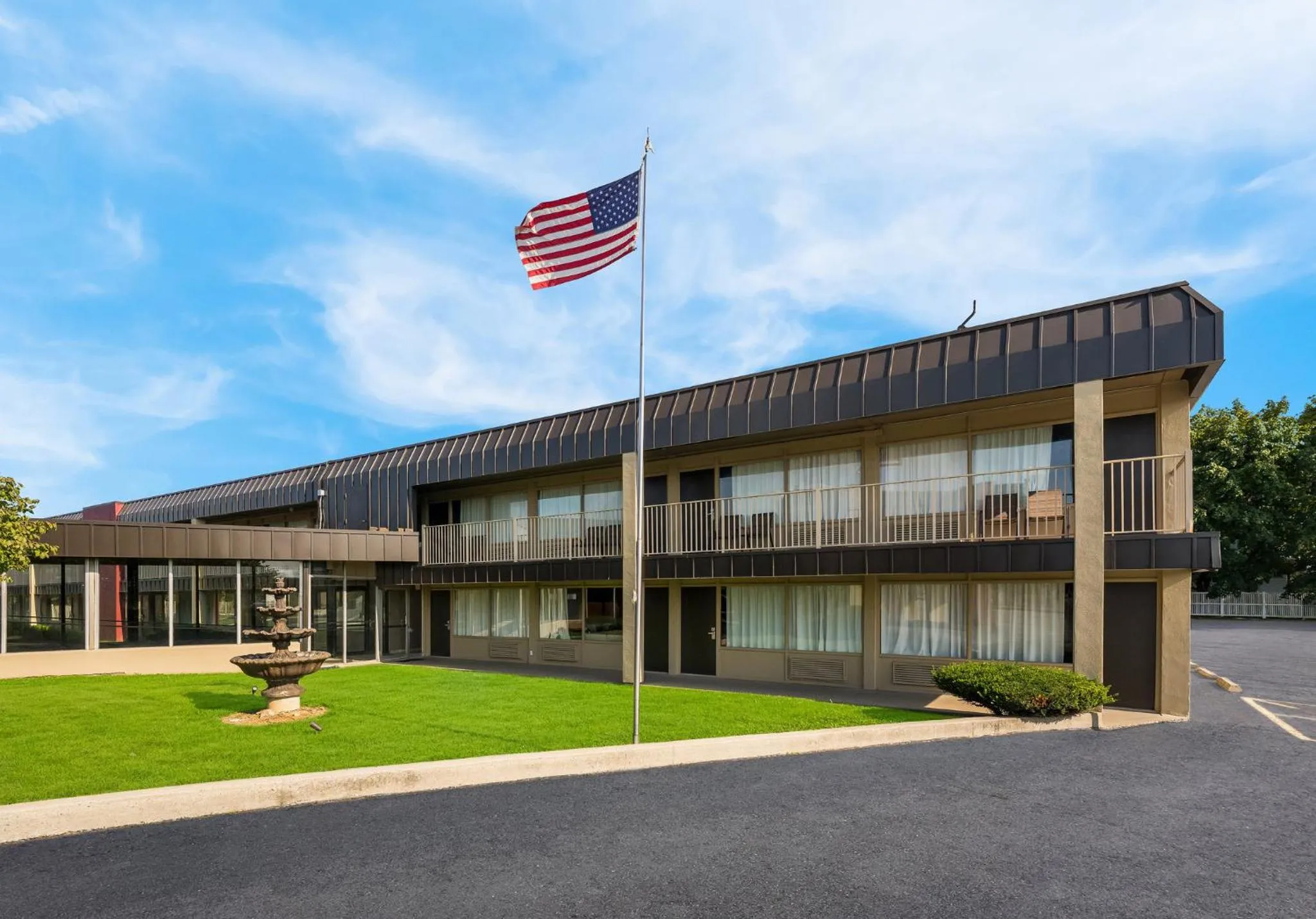 Property building in Red Roof Inn Reading