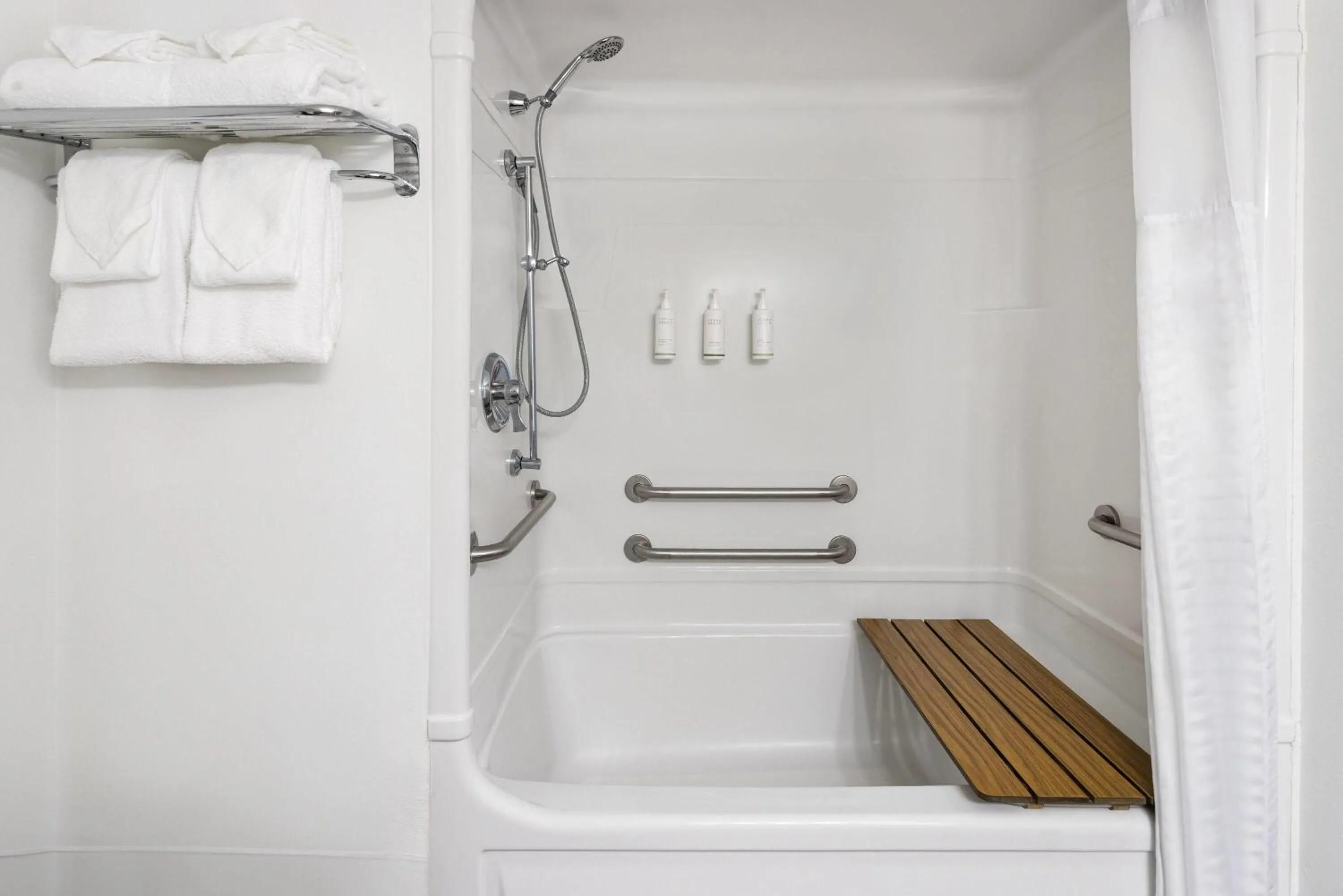 Bathroom in Days Inn by Wyndham Penn State