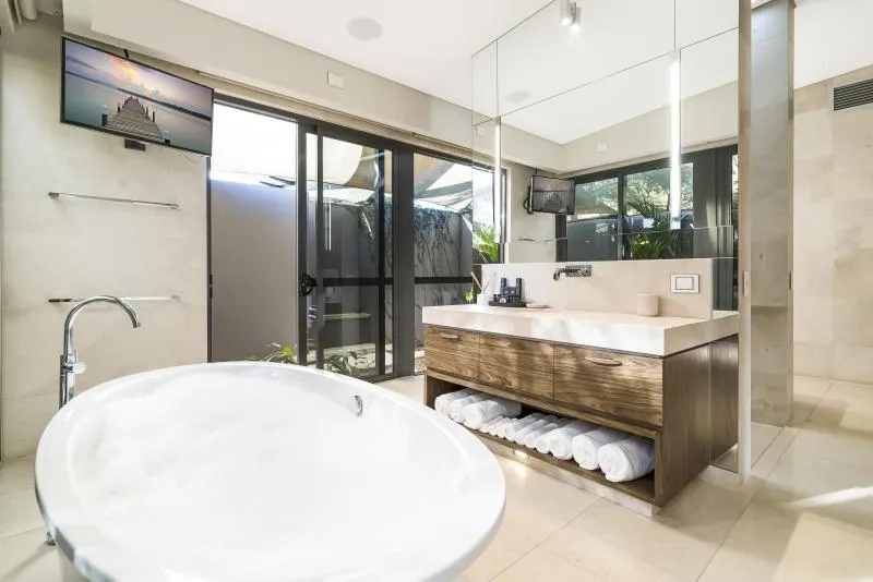 Bathroom in Mindil Beach Casino Resort